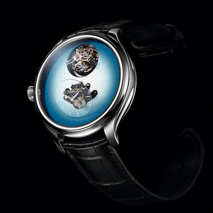 勇創者陀飛輪腕錶H. MOSER X MB&F 冰河藍｜錶徑42mm、不鏽鋼材質、時間指示、飛行陀飛輪裝置、HMC 810自動上鏈機芯、限量15只、建議售價NT$ 2,680,000