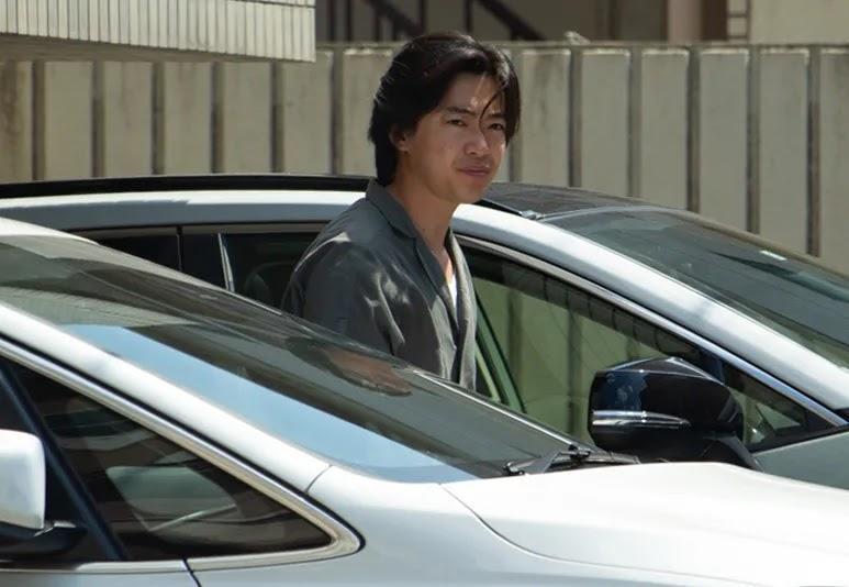 大東駿介今年才和妻小開始同居，展開1家5口生活。（翻攝《女性SEVEN》）