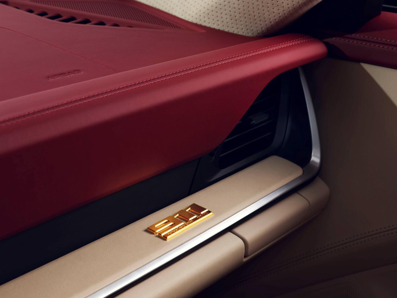 911 Targa 4S Heritage Design Edition為實現消費者的夢想而生，同時開創專屬品味風格的Heritage Design產品線。