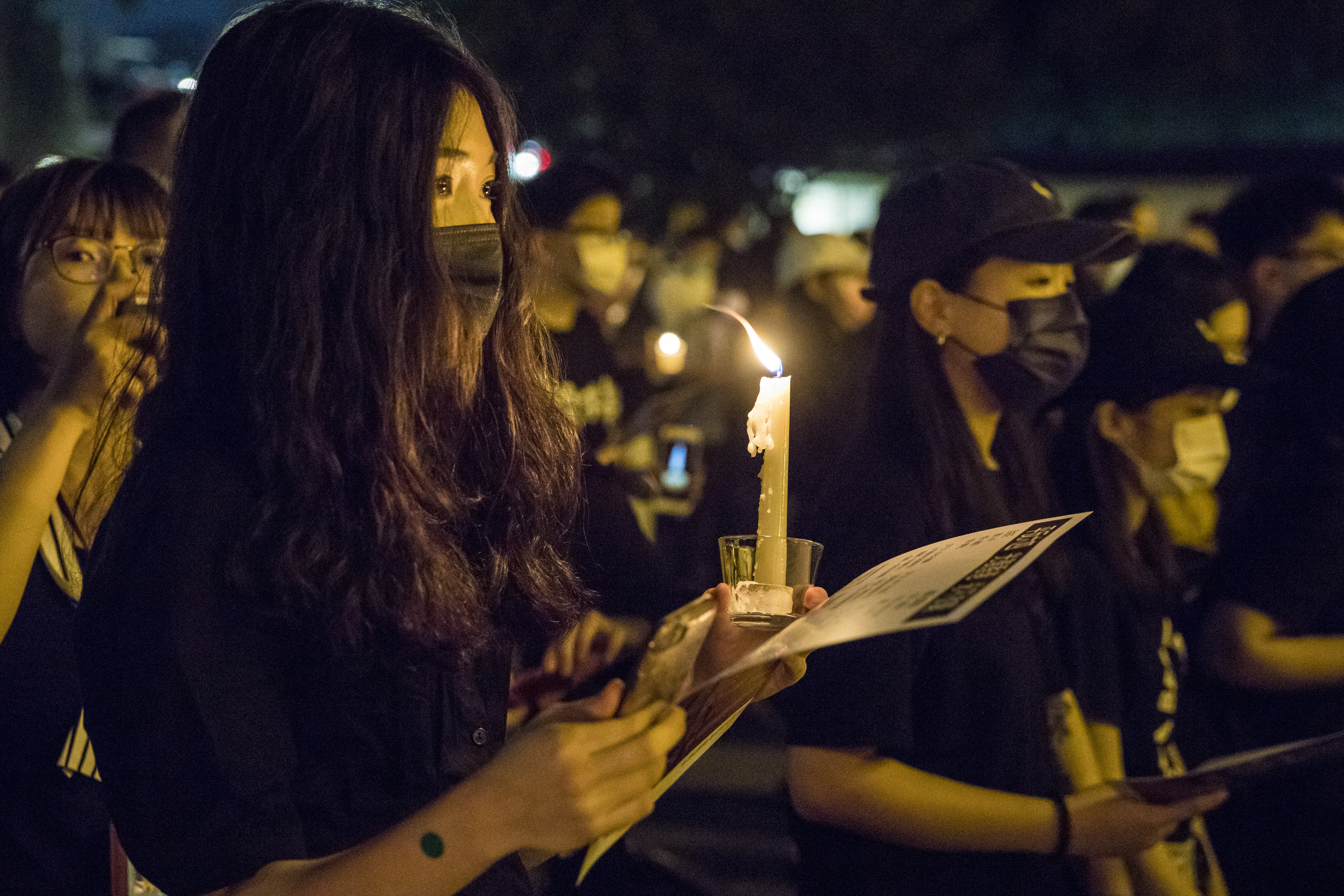 今年台灣延續香港的燭火儀式，悼念六四天安門事件。