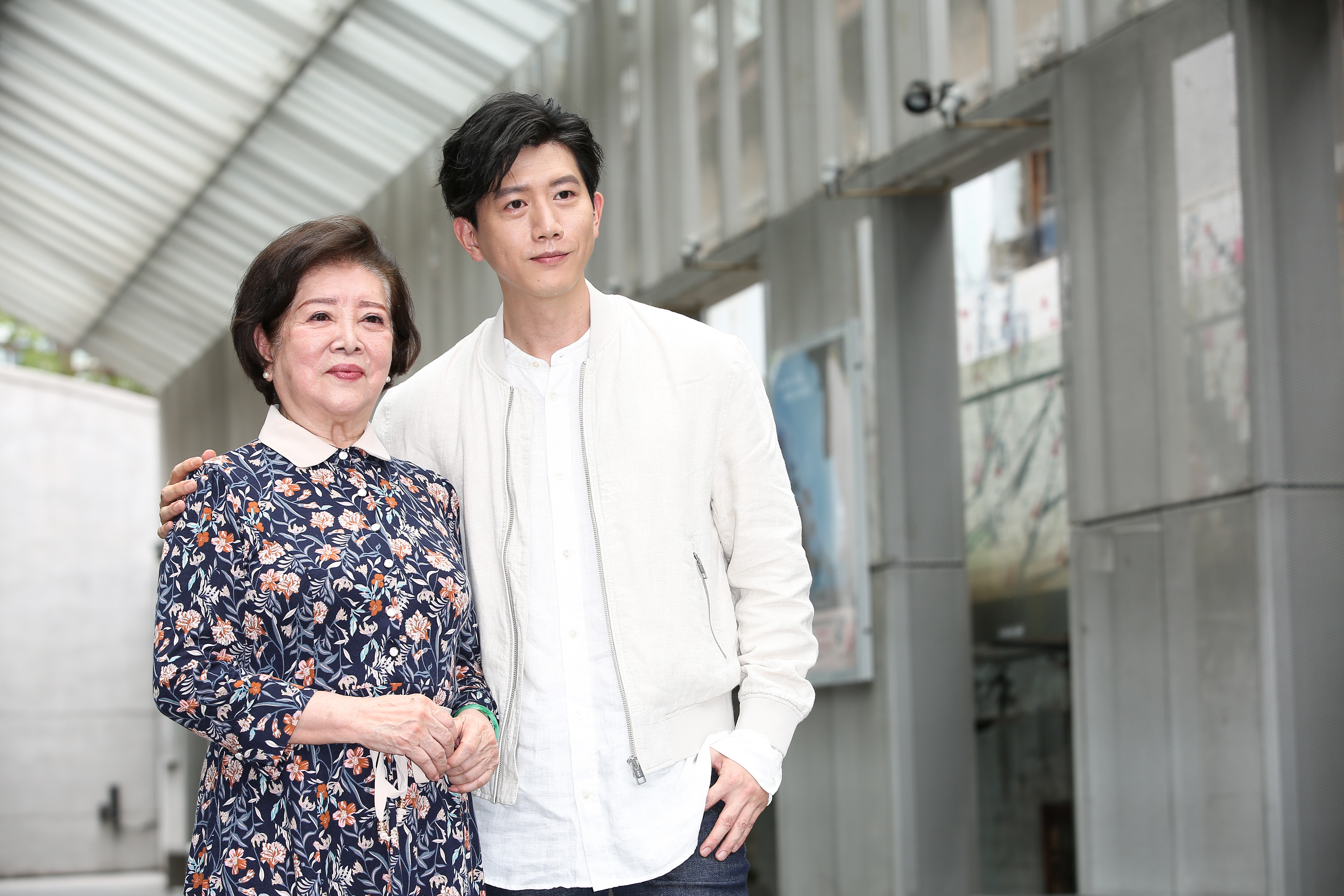 陳淑芳（左起）、莫子儀在《親愛的房客》演出優異，雙雙入圍台北電影獎最佳女配角、最佳男主角。