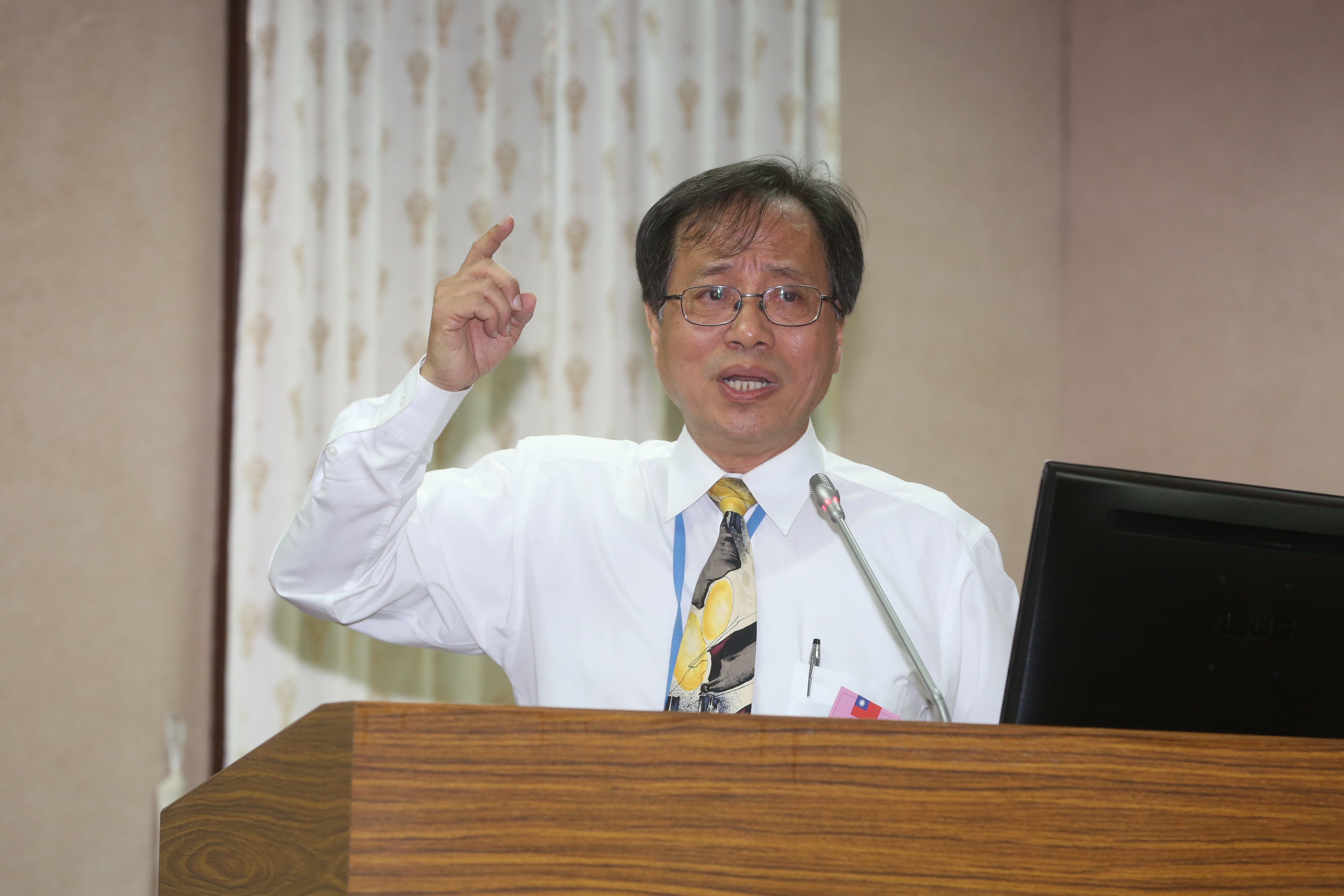 李來希在臉書質疑，罷免韓國瑜之後，明天就會更好嗎？（本刊資料照）