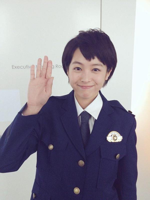 清野菜名因演出《無間雙龍》與生田斗真在一起。（網路圖片）