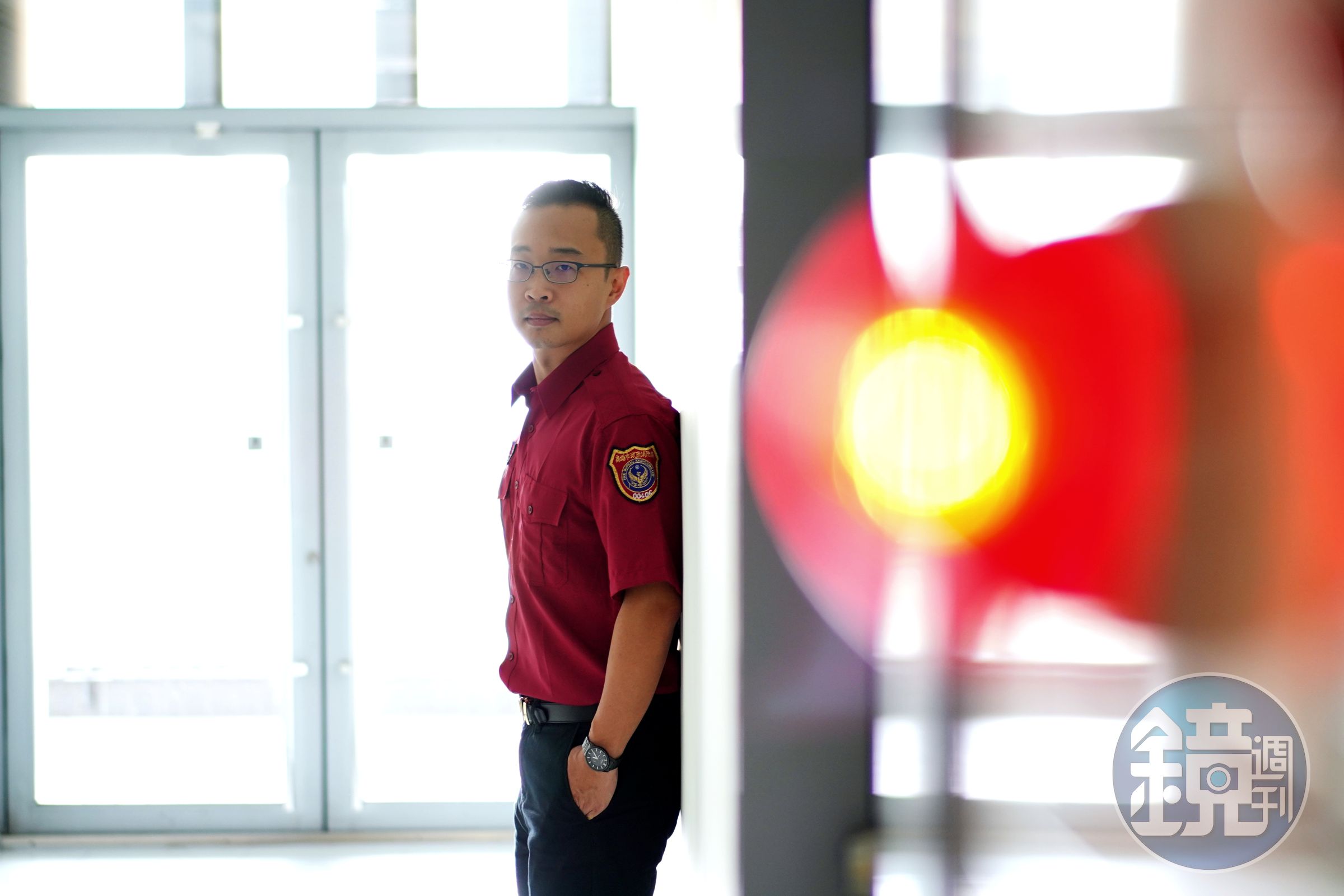 蔡宗翰目前任職高雄市政府消防局，他曾在高雄石化氣爆等重大災難擔任過總指揮官幕僚。 