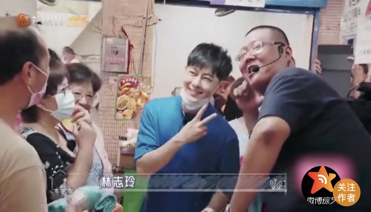 林志穎與媽媽逛菜市場，被喊「林志玲」。（圖／截自芒果TV）