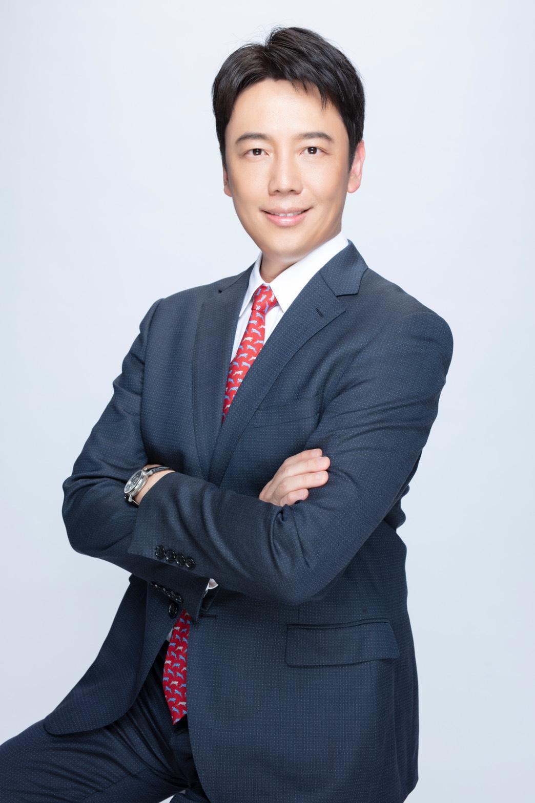 「向榮生醫」董事長蔡嘉櫸等產業界人士,期盼再生醫療法令儘速通過。(讀者提供)
