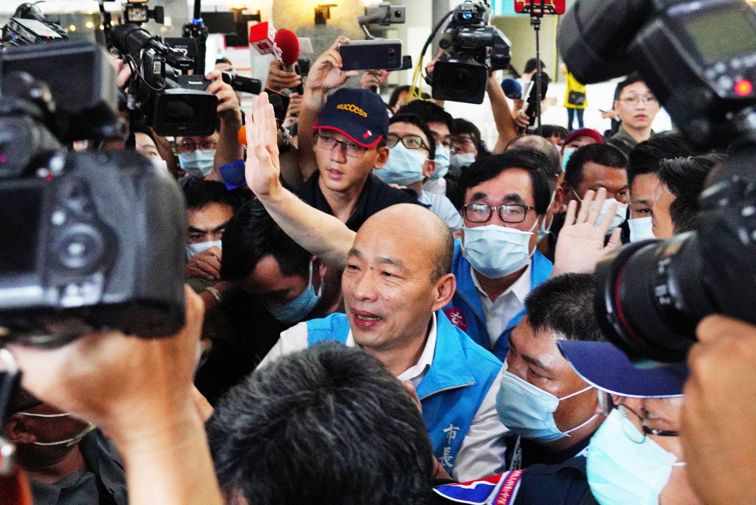 高雄市長韓國瑜成為我國史上首位被罷免的地方首長。