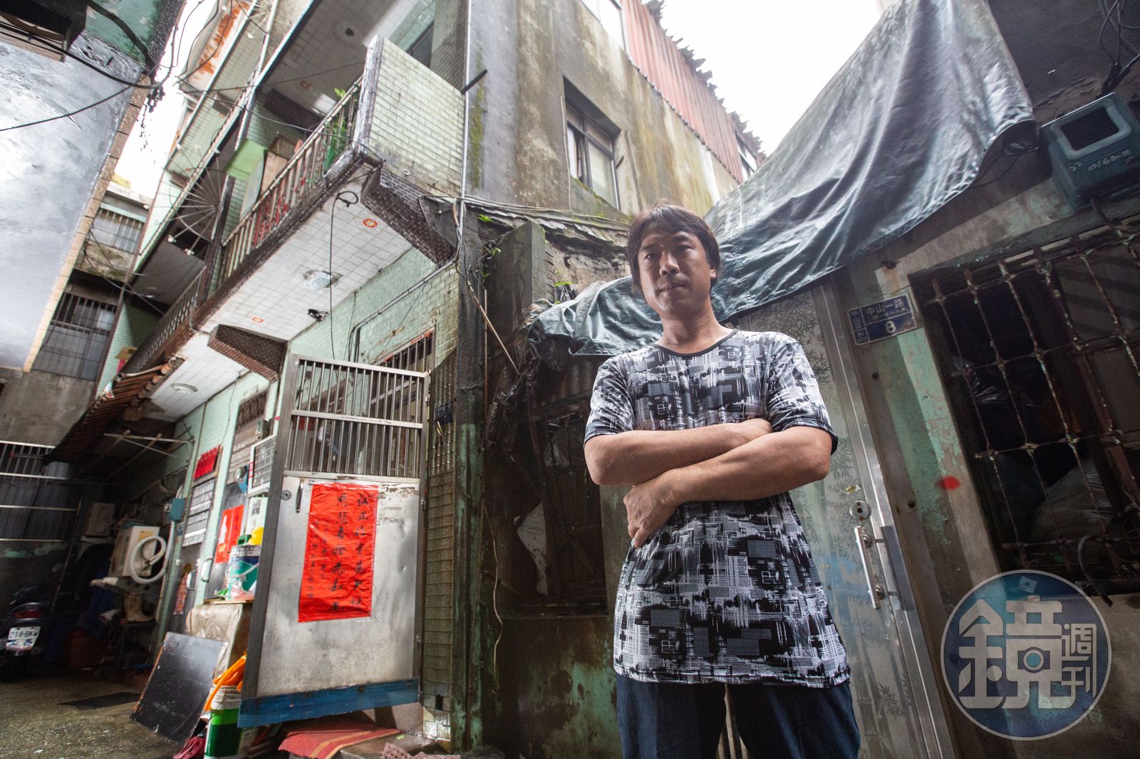 【1萬8的悲喜劇1】只因欠繳交通罰單　他家3樓透天厝被法拍了 - 鏡週刊 Mirror Media