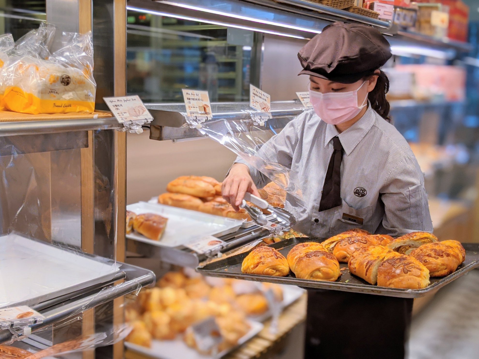 頂新集團旗下布列德麵包宣布，6月底全台實體門市將停止營業。（翻攝自布列德麵包粉絲團）