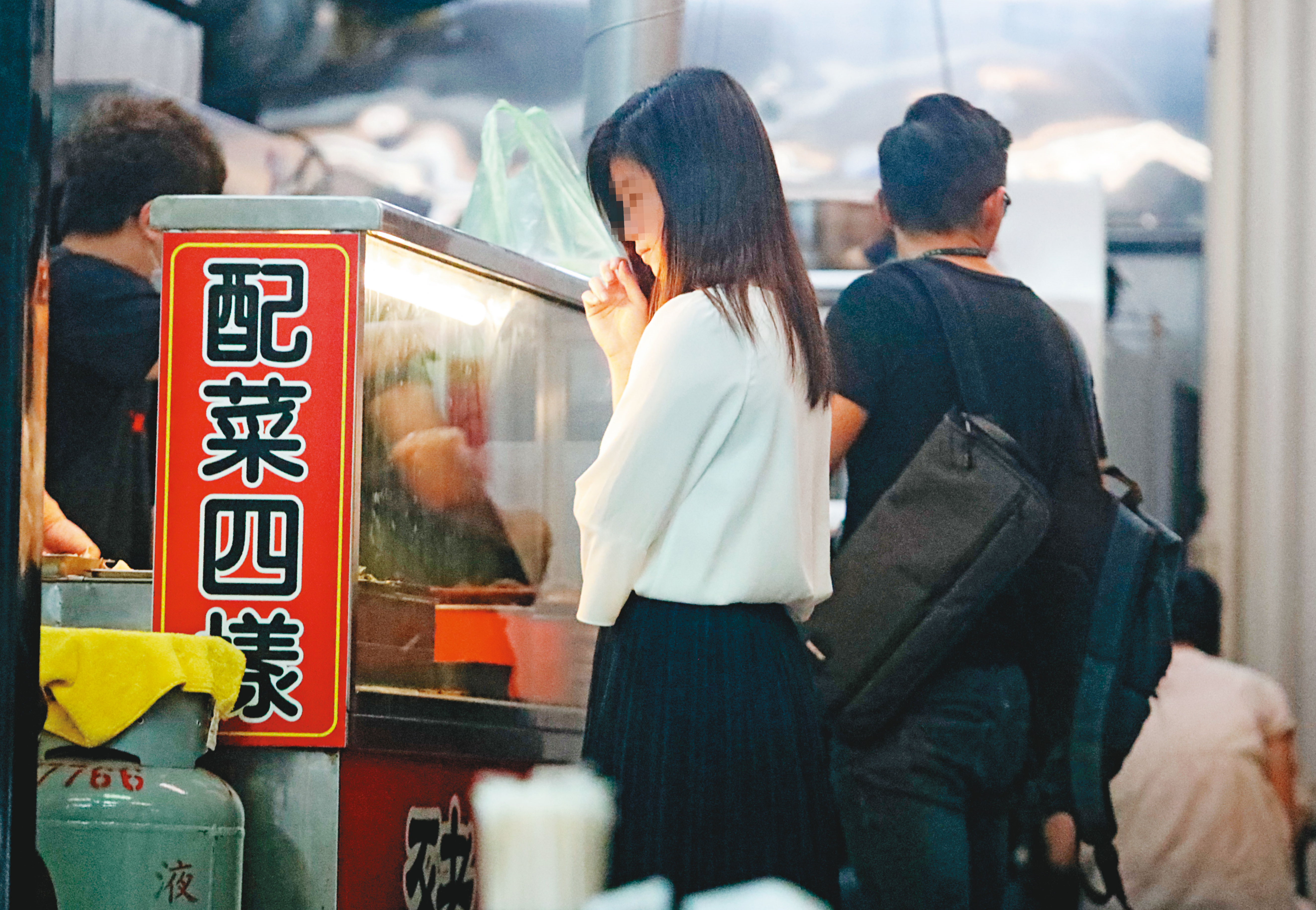 05/26 18:01,吳男平日與林女(圖)幽會,常由林女買便當,到車上共進晚餐。