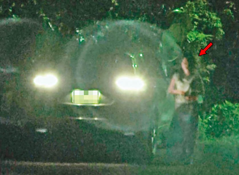 05/26 20:19,吳男及林女(箭頭處)幾乎夜夜幽會,結束後再由吳男開車載林女下山。