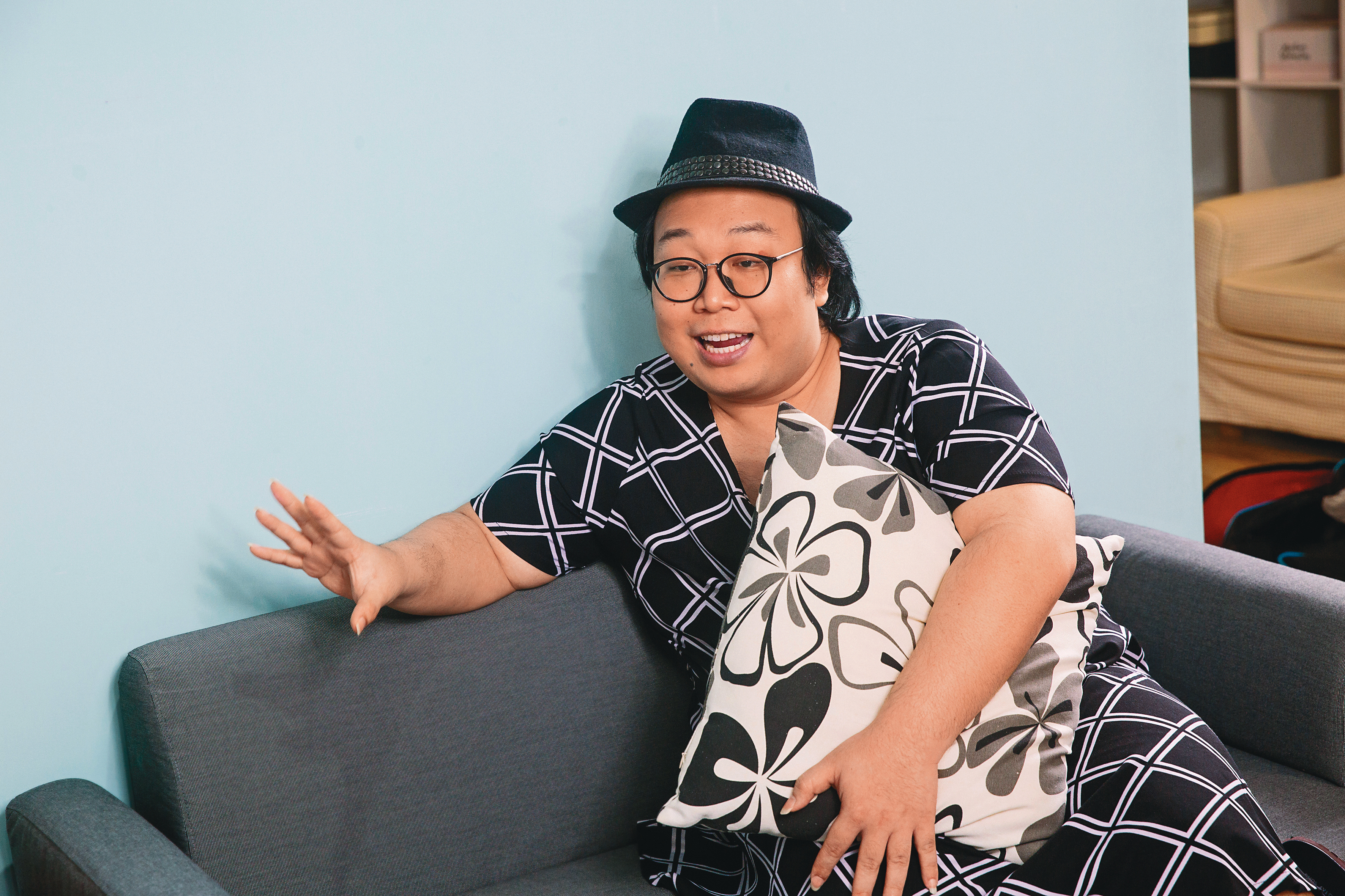 娘娘自認是胖子，但很喜歡目前的狀態，因為懶惰不想改變外型。