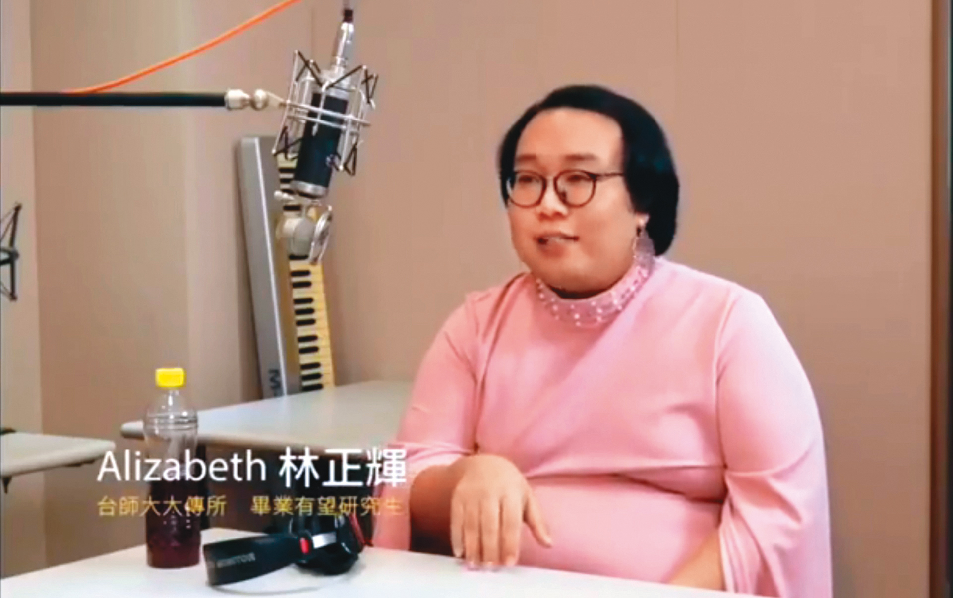 在還沒爆紅前,娘娘就曾上節目聊泰國BL劇的研究。(翻攝自娘娘IG)