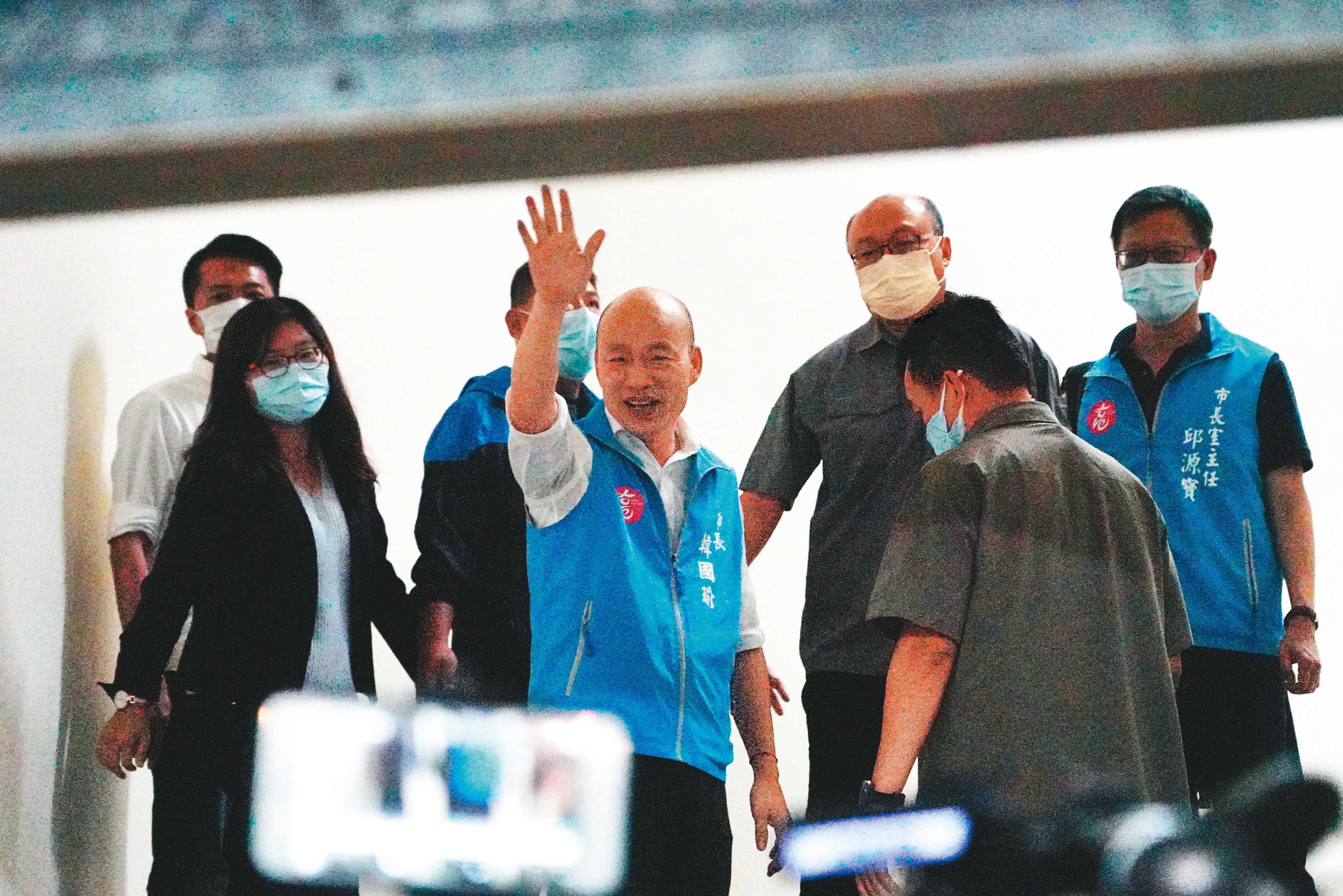 韓國瑜罷免案獲得近94萬同意票，比韓2018年當選市長的89萬餘票還高，韓將於12日遭解職。