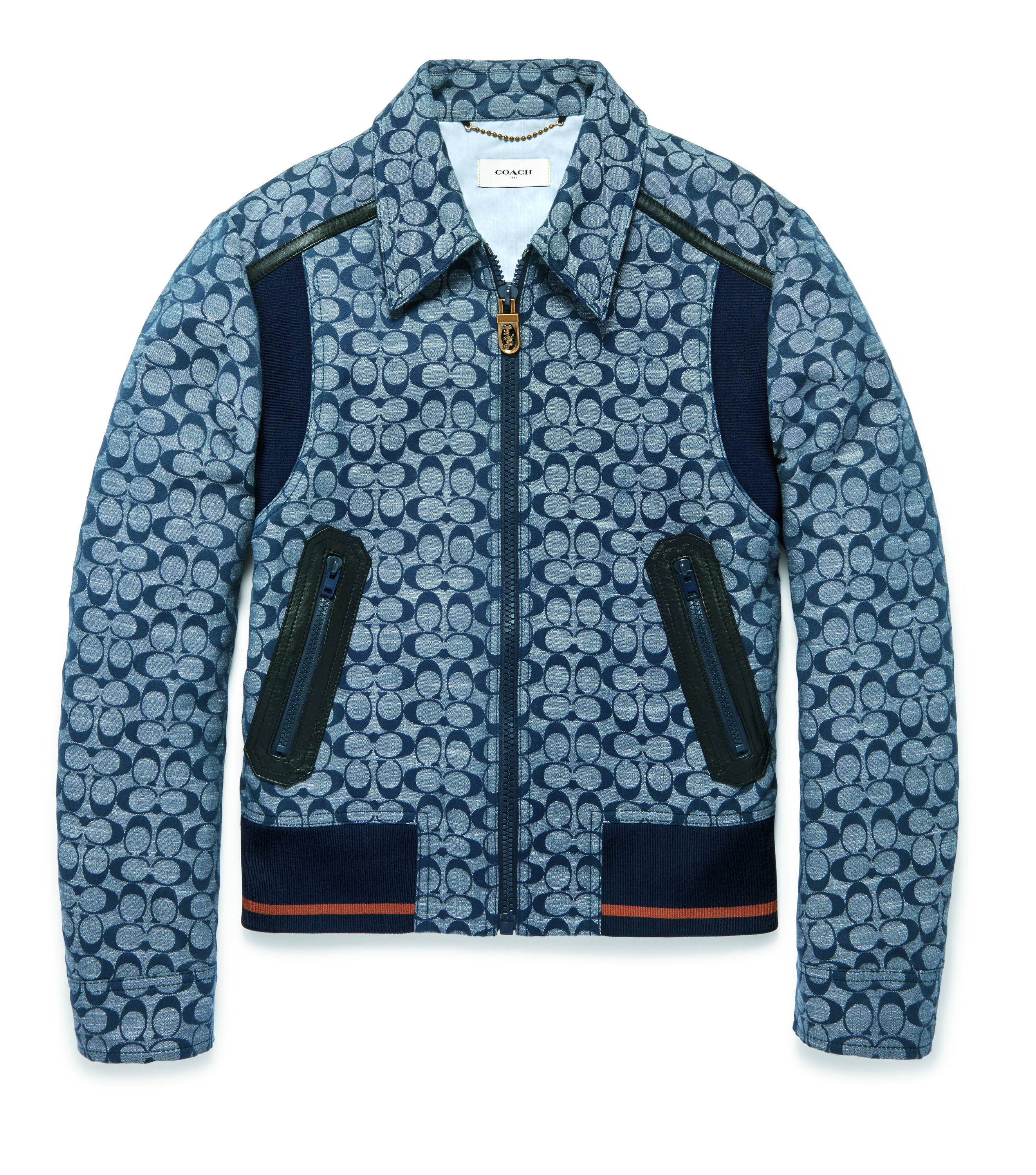 蕭敬騰的Chambray外套。NT$23,800(COACH提供)