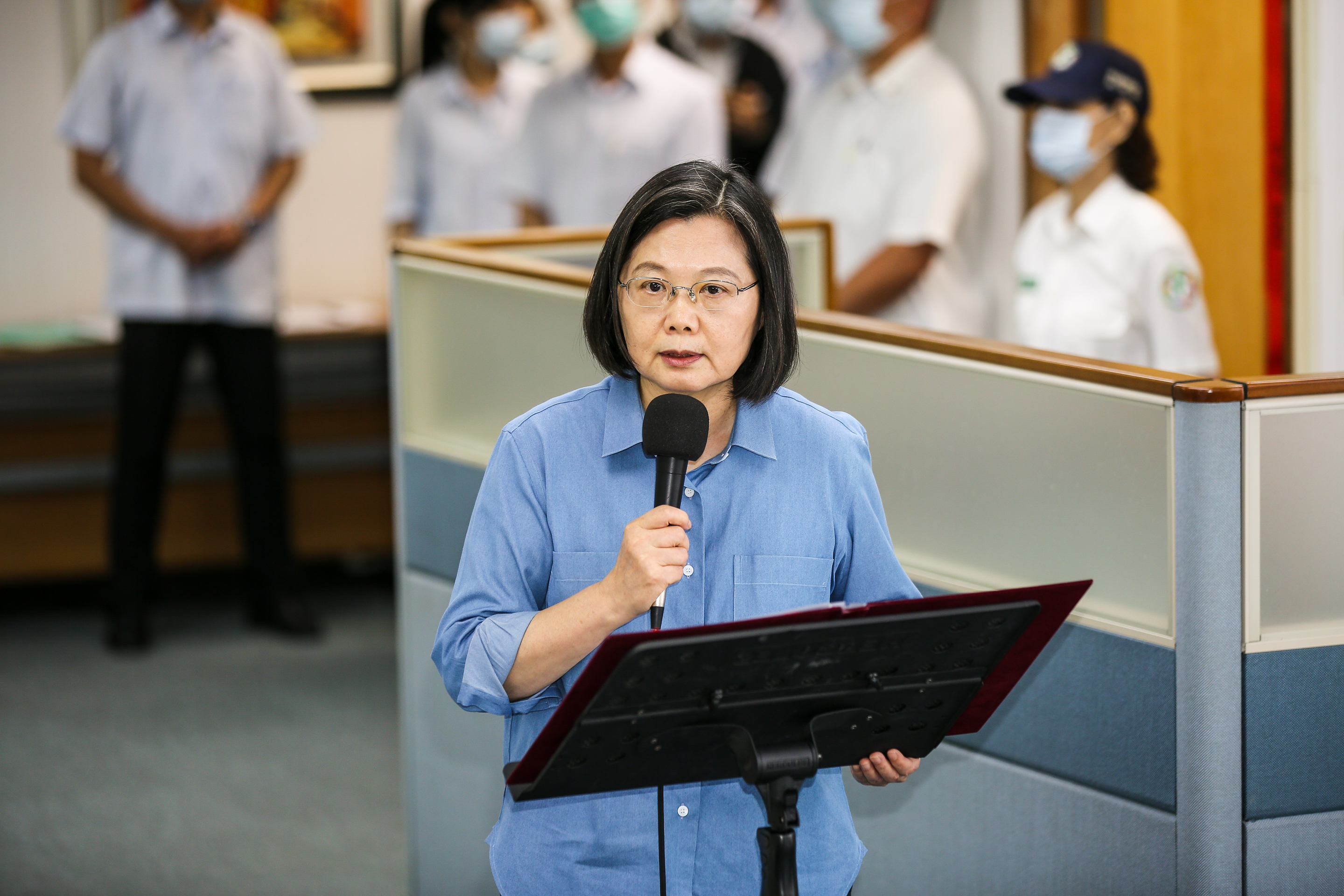 總統蔡英文今（10日）在民進黨中央黨部接受媒體訪問。