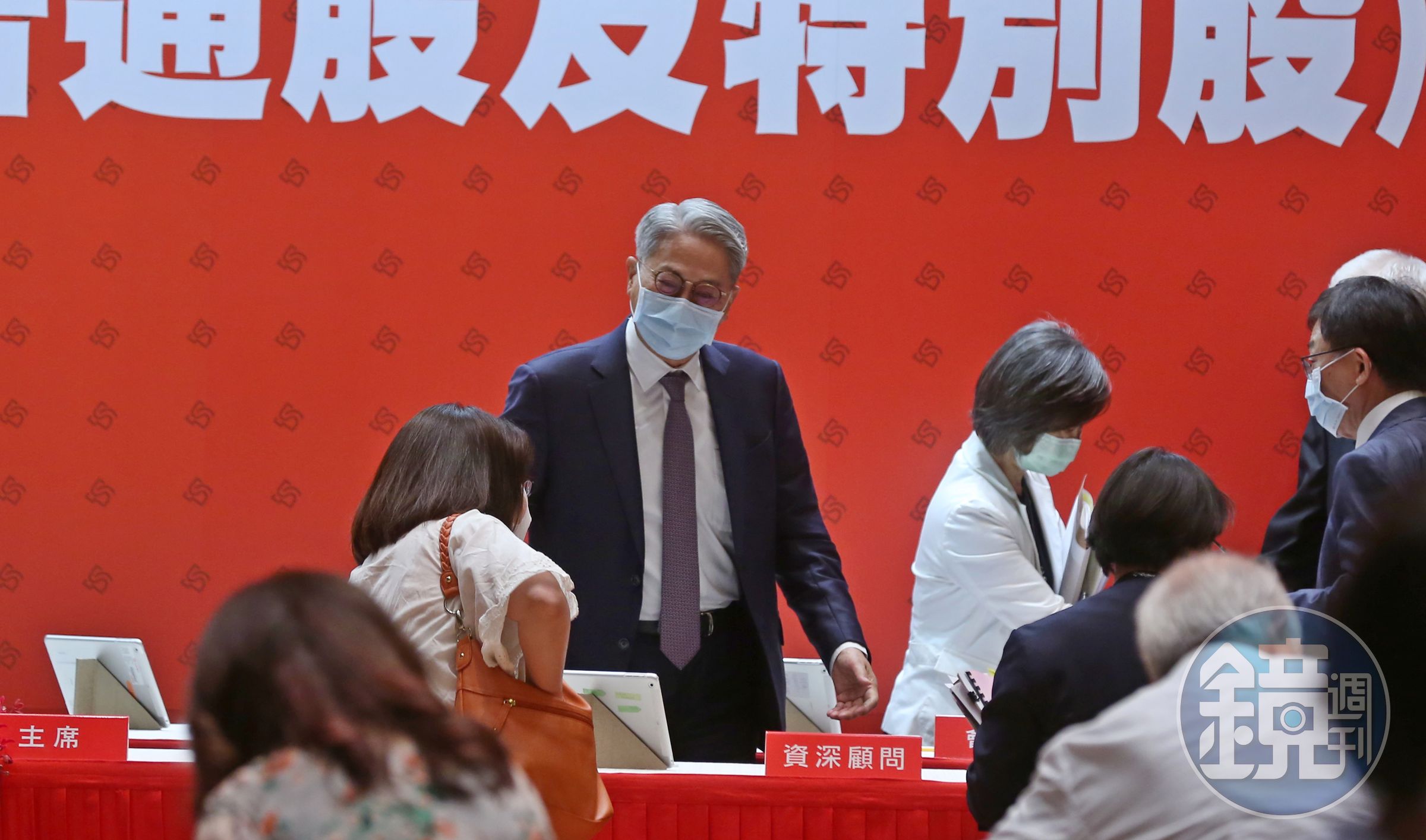 台新金今天舉行股東會，吳東亮對彰銀經營權案已不願多談。
