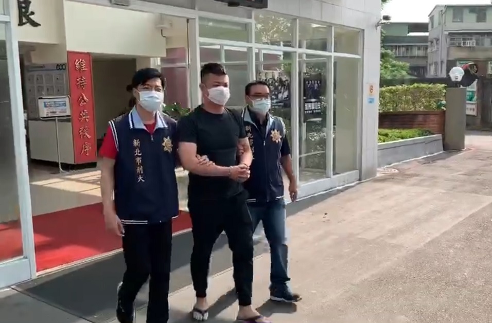 游嫌遭警逮捕移送法辦。（翻攝畫面）