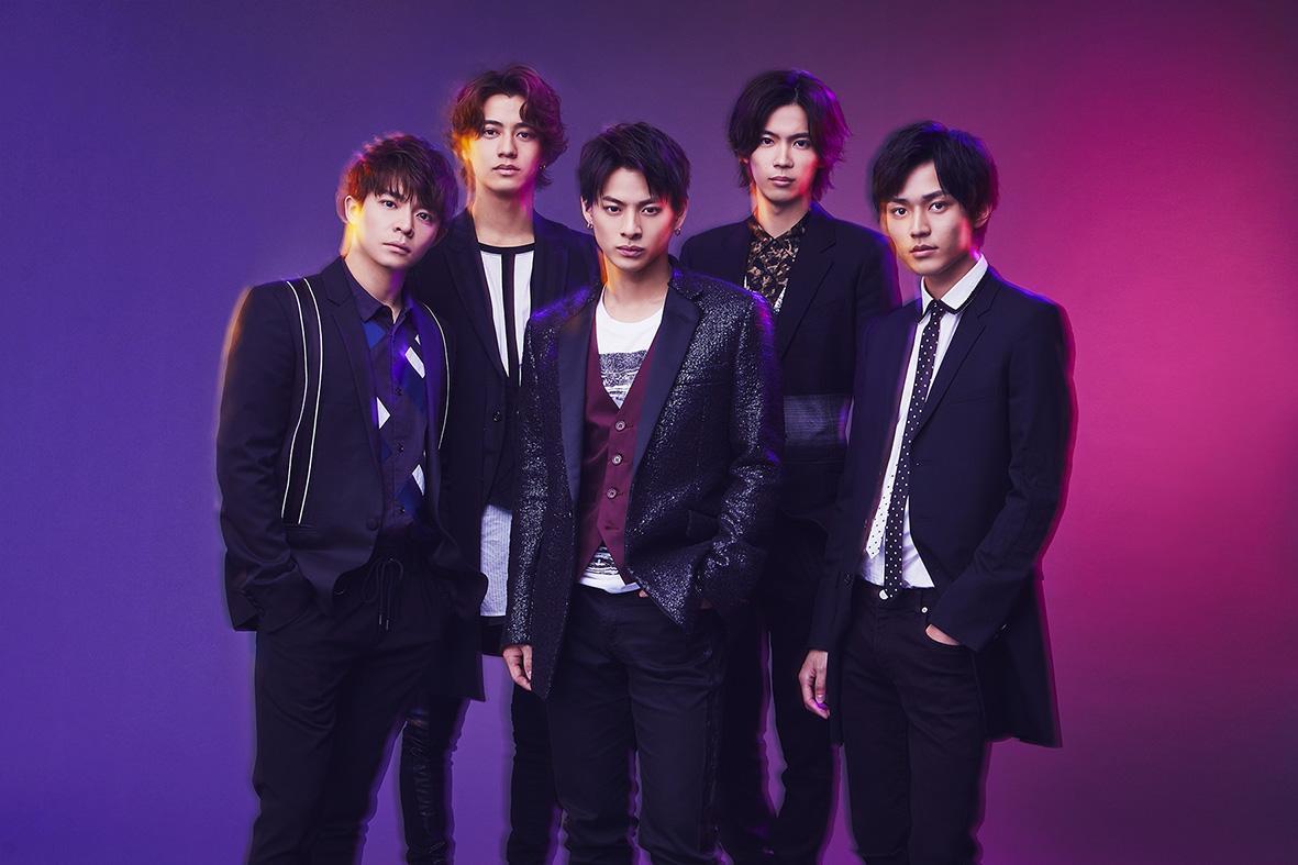 「King & Prince」推出新單曲《Mazy Night》首日就賣出35萬張。（環球音樂提供）