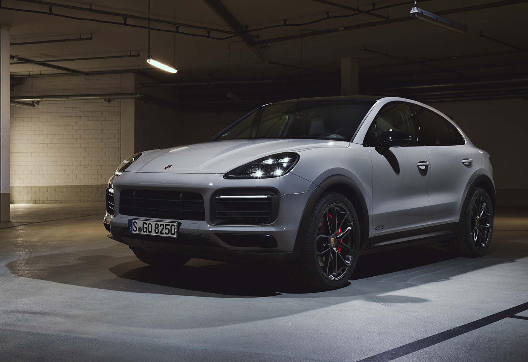 【新車登場】V8魂沸騰！全新Cayenne GTS與Cayenne GTS Coupé搭載V8引擎全球亮相