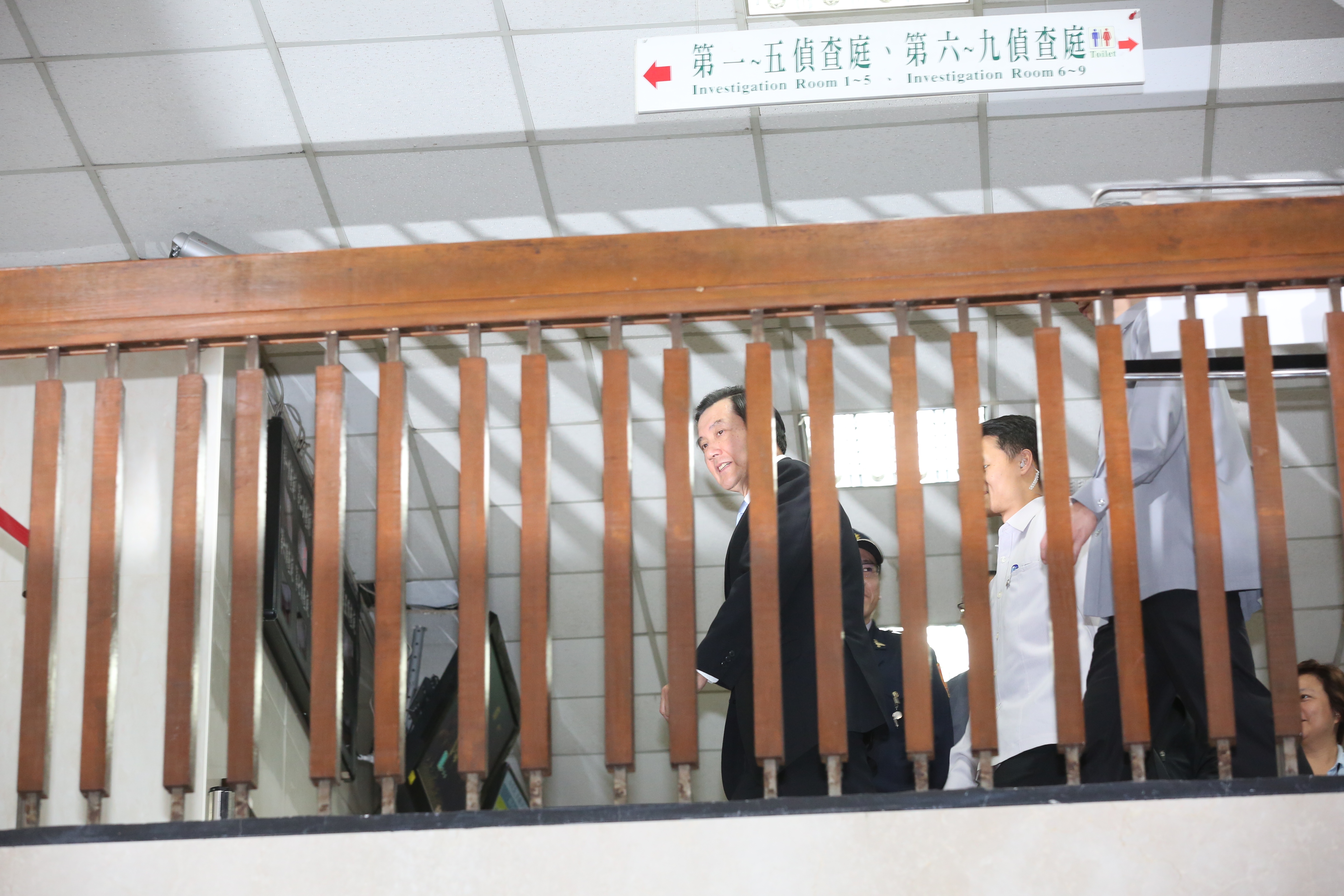 E05 | 發動政爭反被告洩密 你所不知的馬王政爭內幕