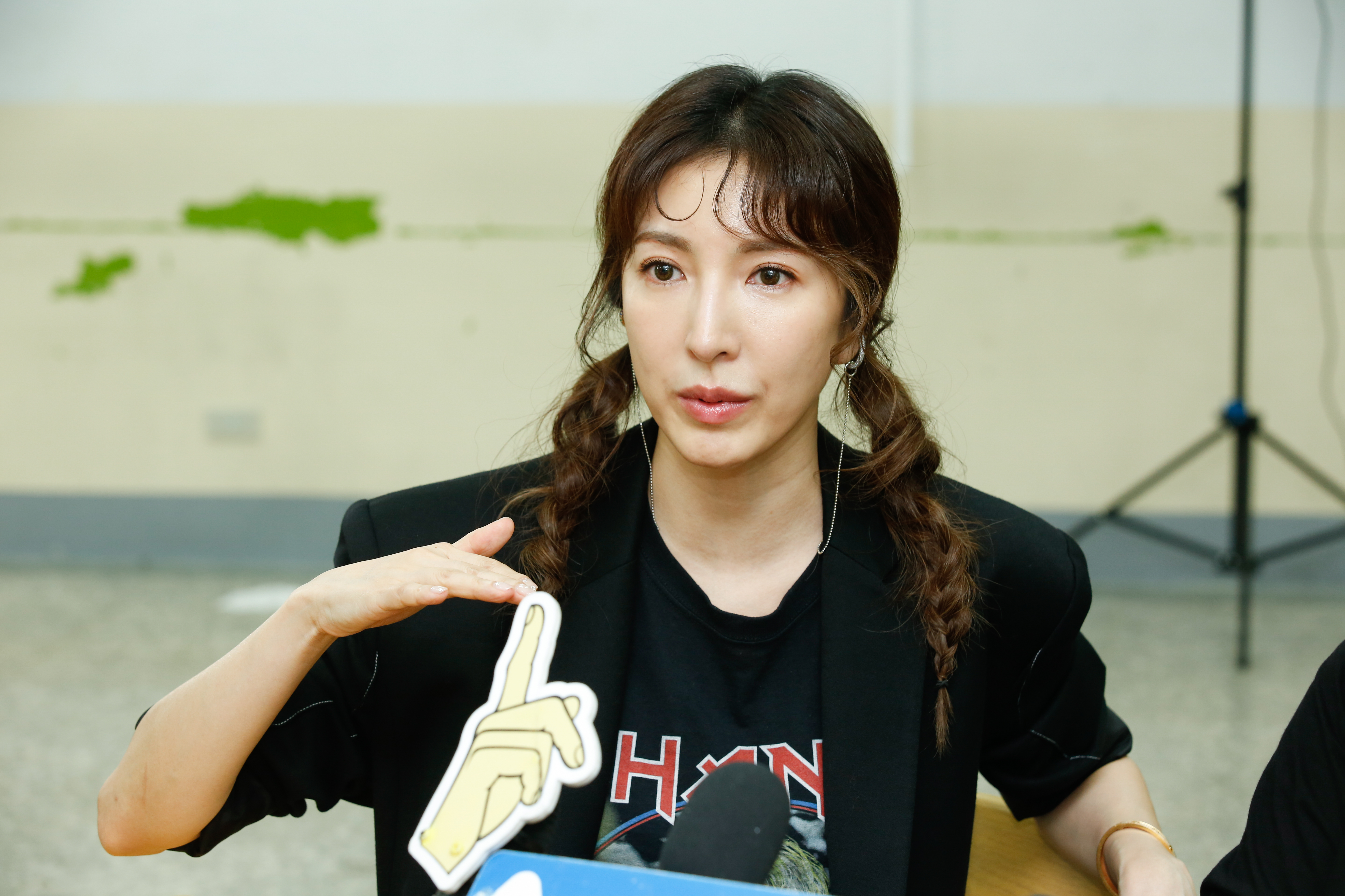 楊謹華14日上黃子佼主持的《一個都不能少》。