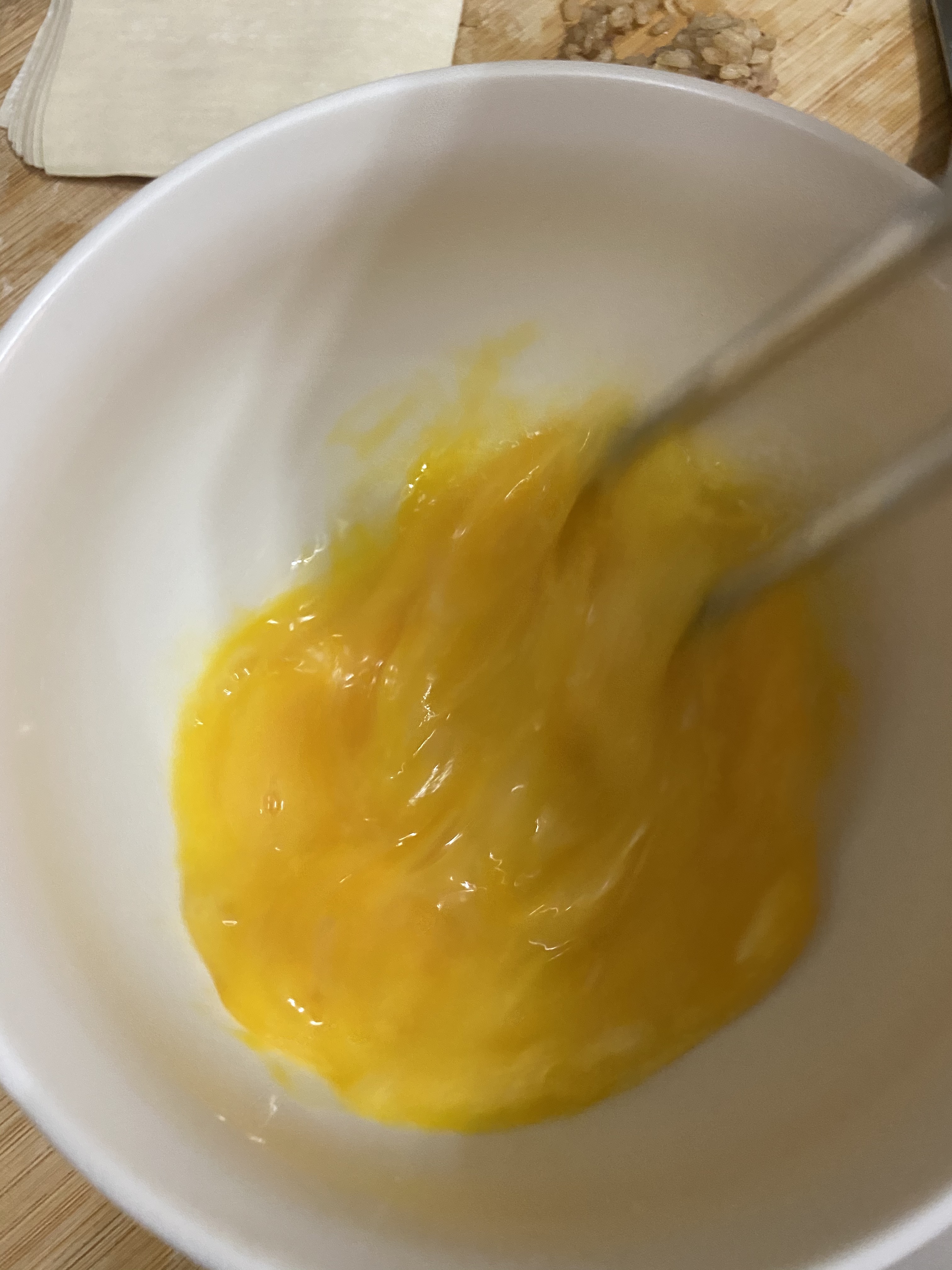 火速打個蛋汁。