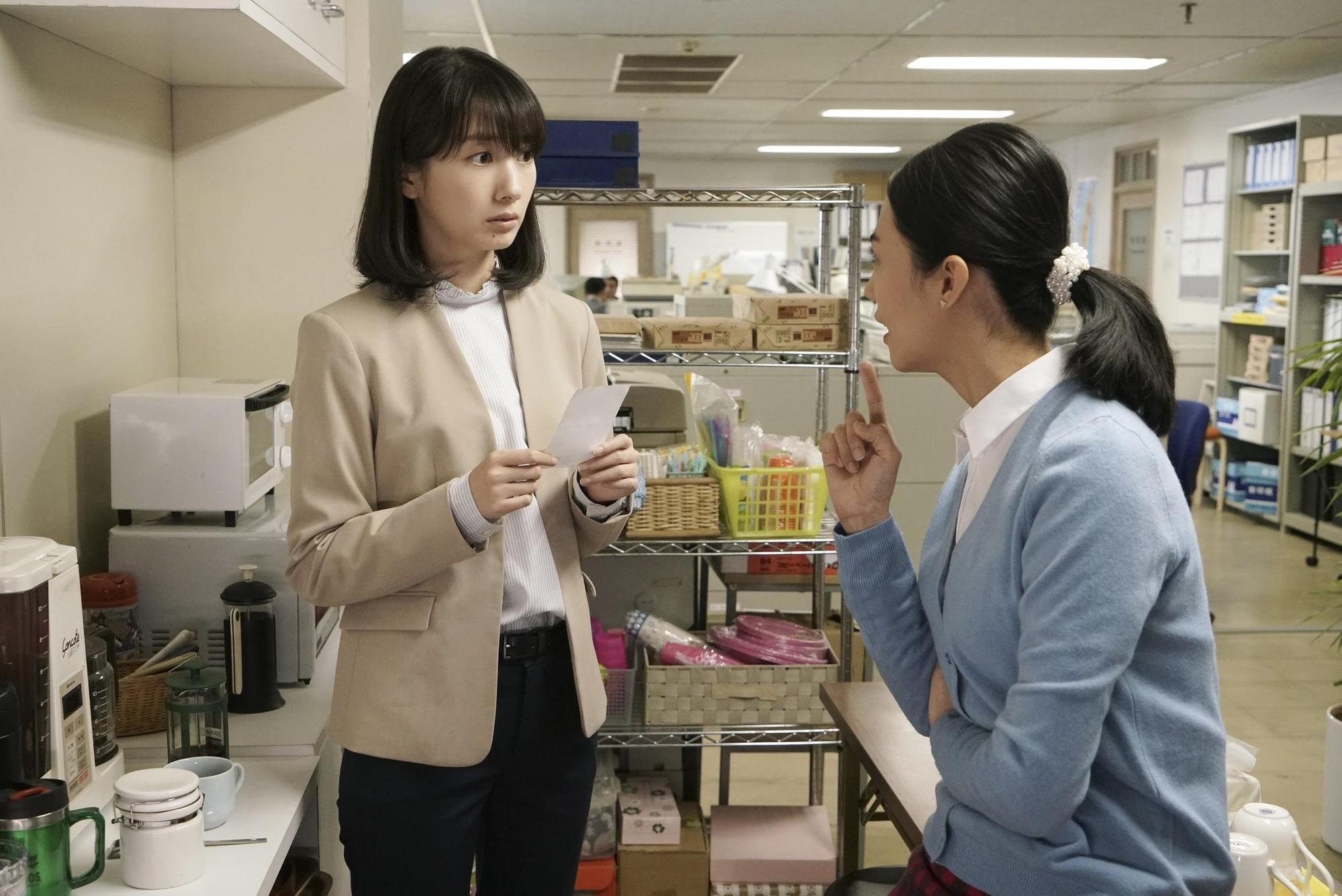林彥輝表示，日本的強項在美術、陳設和棚內的作業等，非常精密。（公視提供）