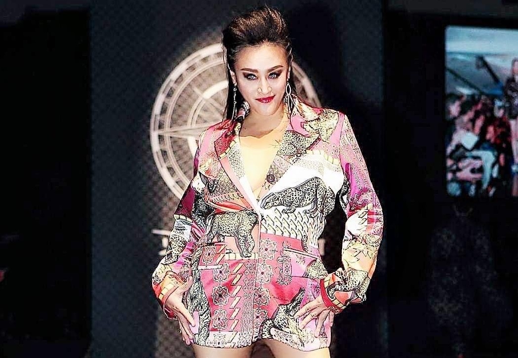 紀曉君遭姊姊指控，未善盡孝道。（翻攝自紀曉君臉書）