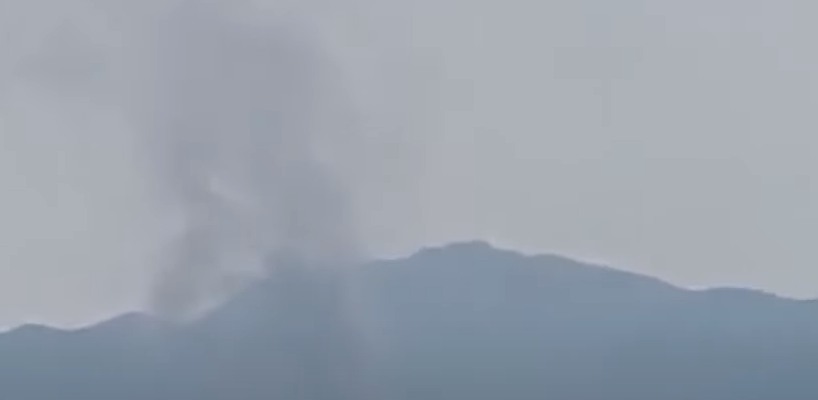 南韓統一部證實，下午2點49分，兩韓聯合辦公室遭北韓炸毀。（翻攝연합뉴스TV Youtube）