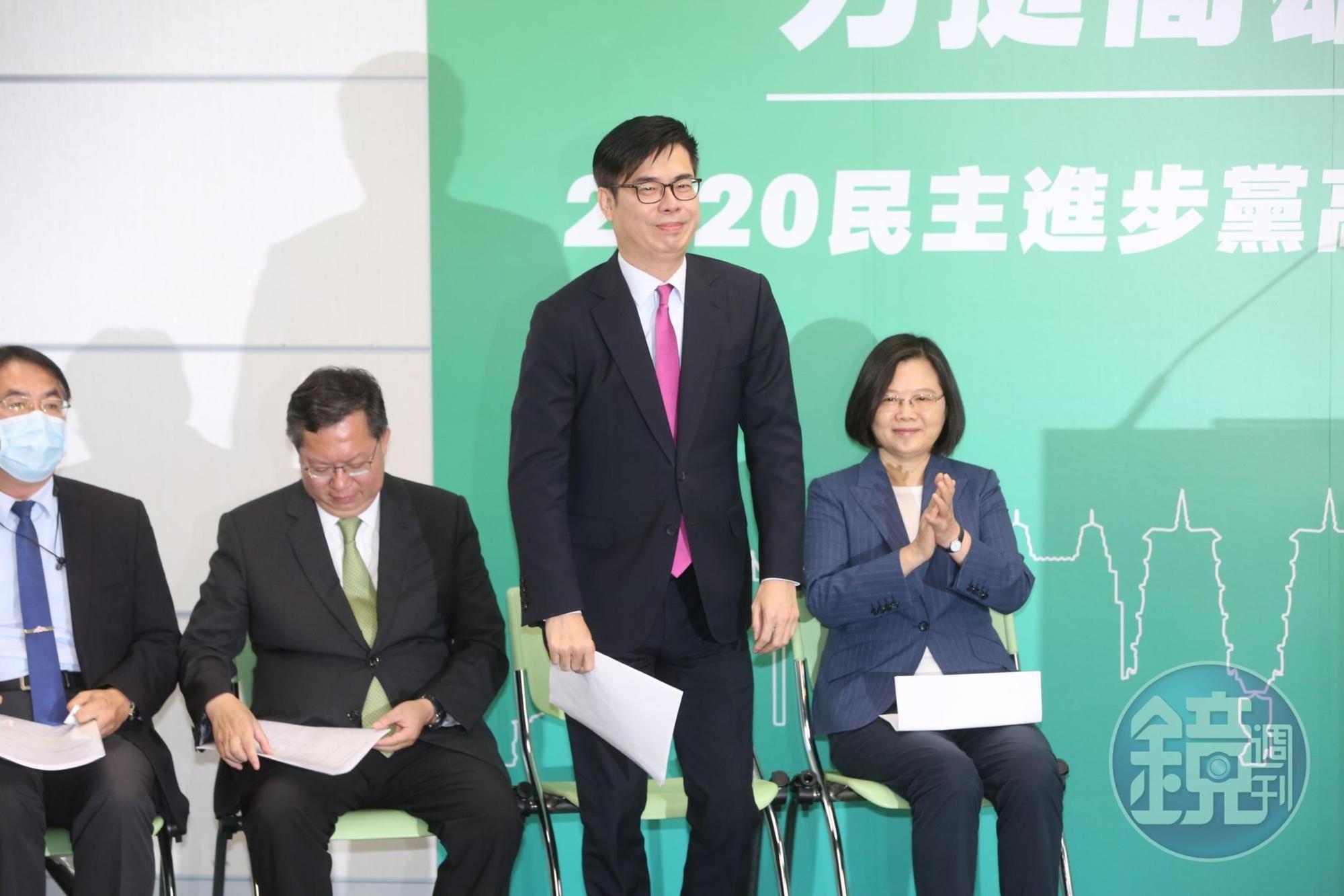 陳其邁自爆在中常會被徵召時他一度激動哽咽。