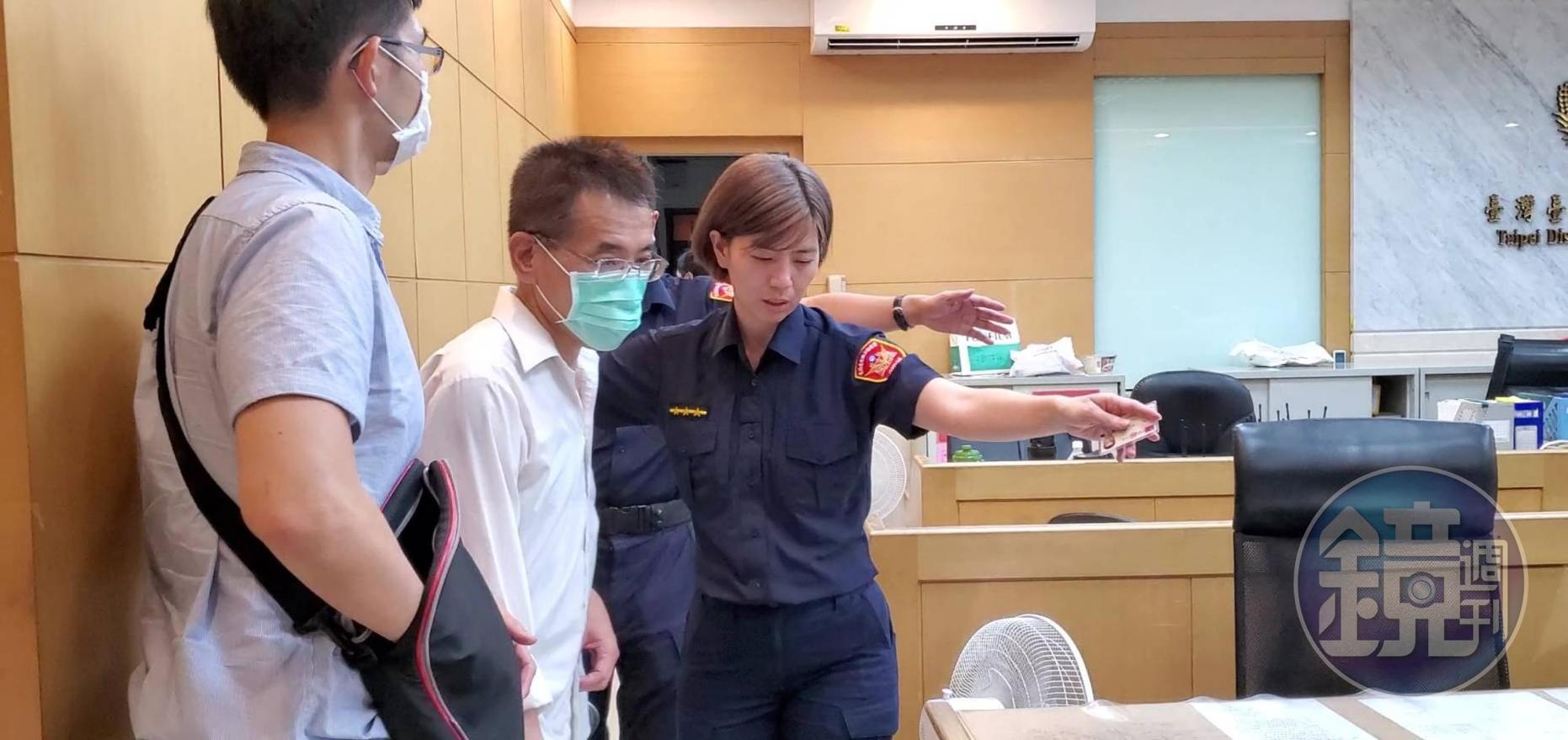 檢調依照違反國家安全法之發展組織罪，將前立委助理李易諴遭聲押禁見。