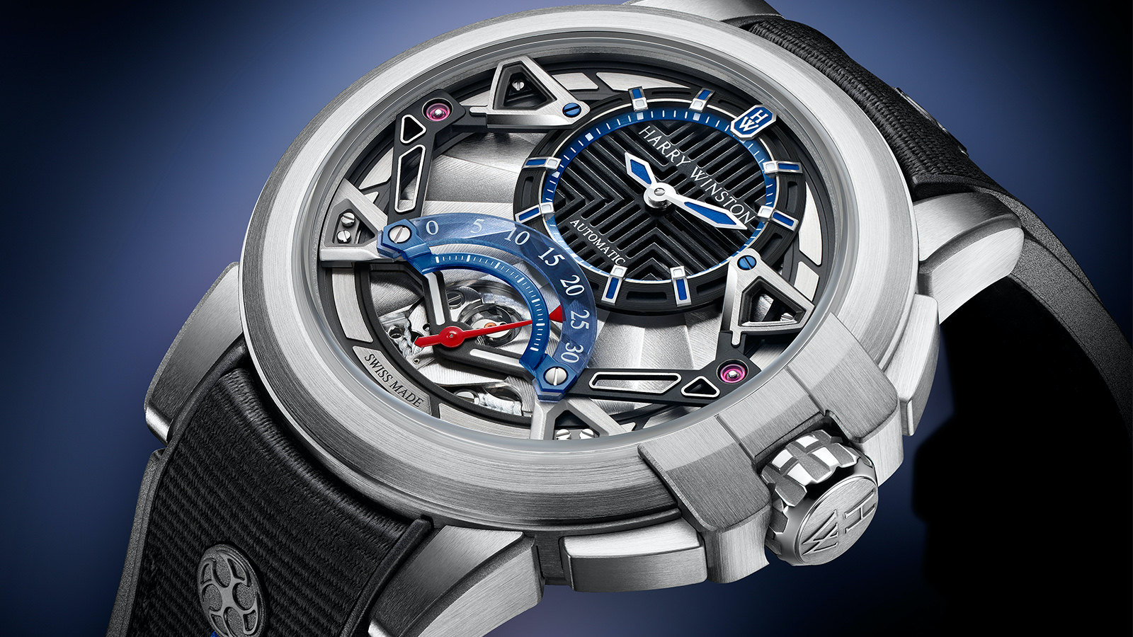 錶徑42.2mm／鋯合金材質／時間指示、30秒逆跳功能／HW2202自動上鏈機芯／防水100米／限量300只／建議售價約NT$ 900,000