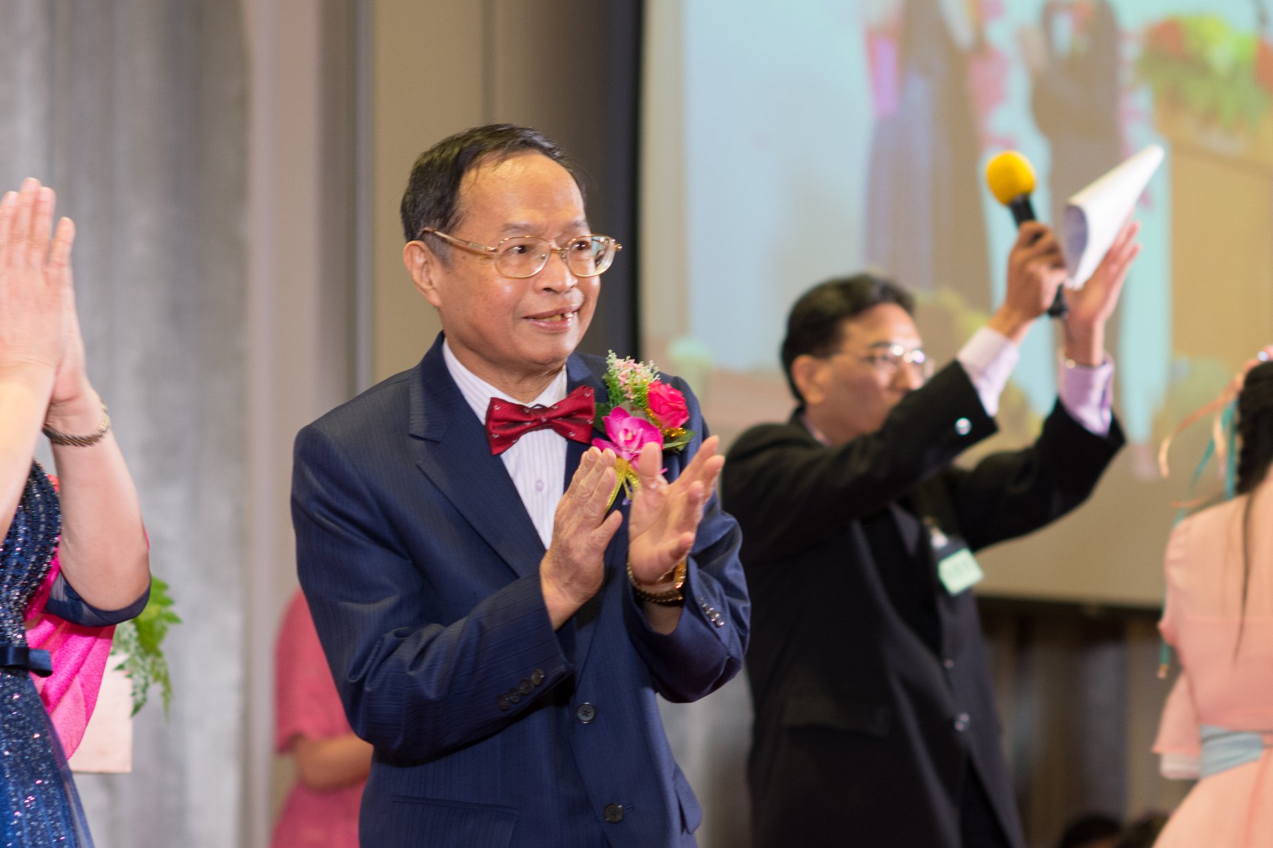 知情人士透露，少龍早就將錢轉移。（翻攝自少龍粉絲團臉書）