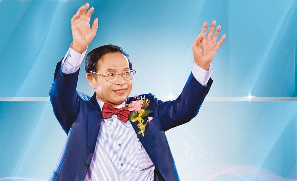 少龍遭羈押後,他的幹部四處滅火。(翻攝仙華音樂官網)