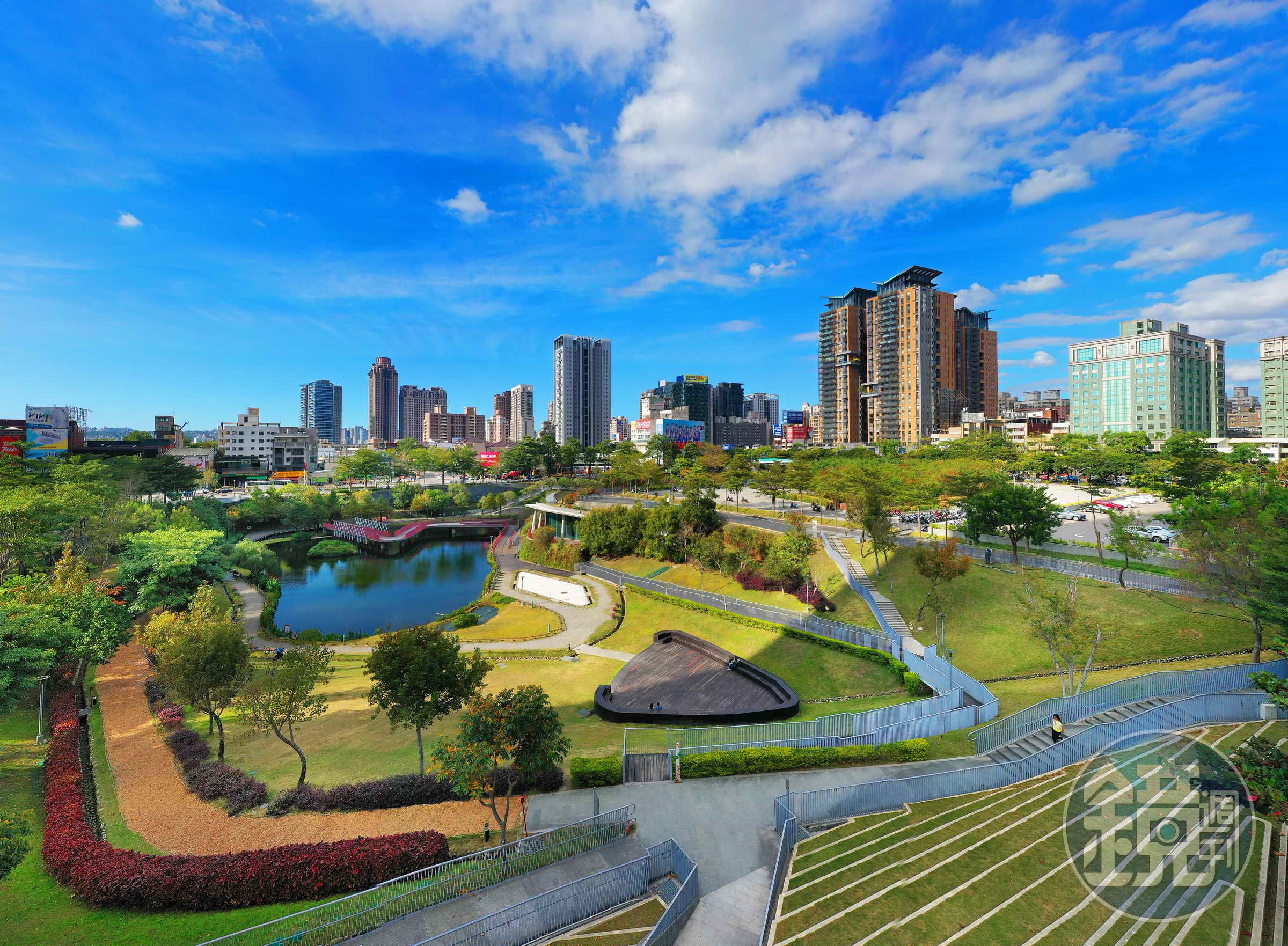台中七期生活圈建設豐富，居住品質極佳，具備國際一級城市的所有利多條件。