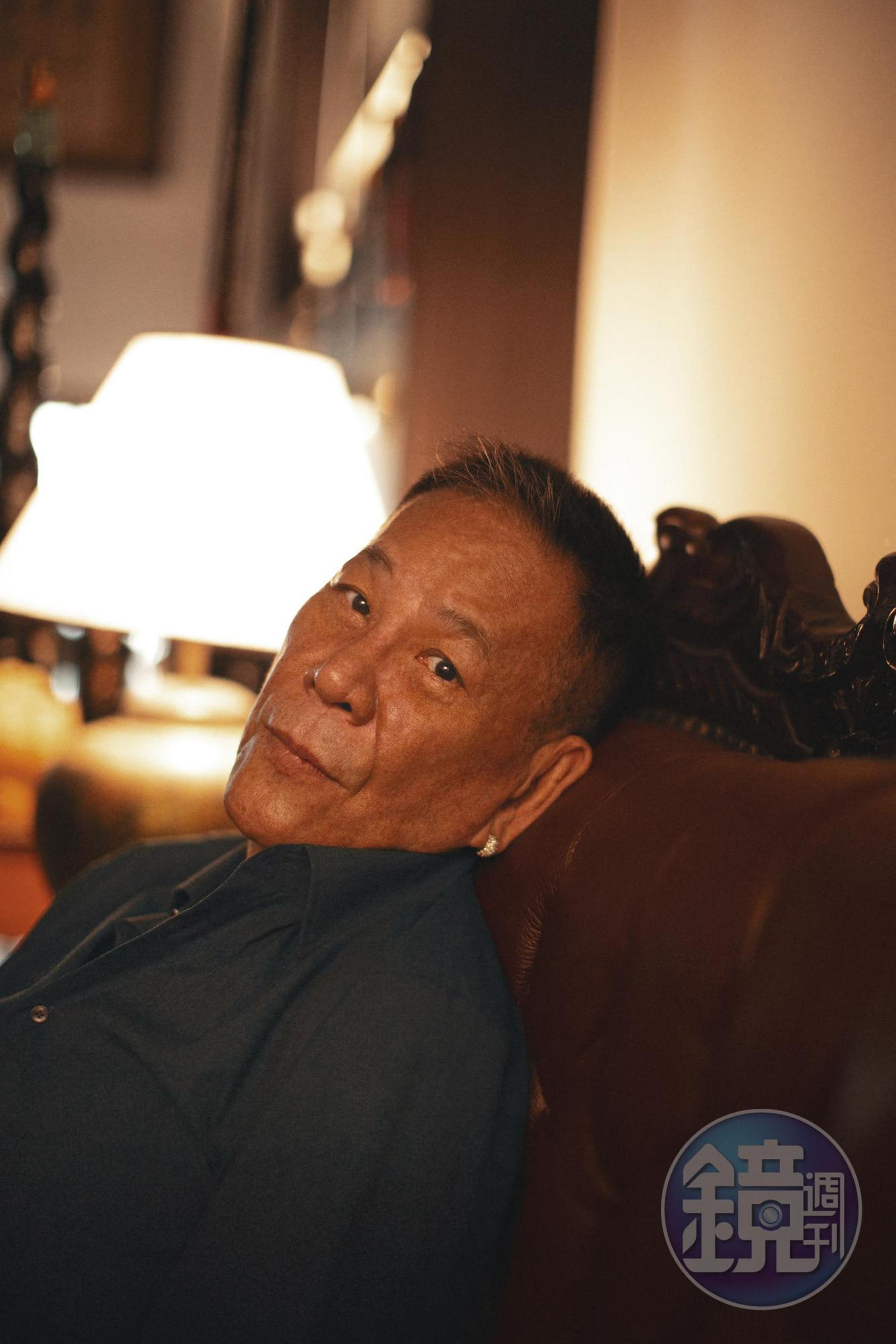 女兒陳璇也出道了,龍劭華給她的忠告就是,「一定要紅才可以賺到錢。」