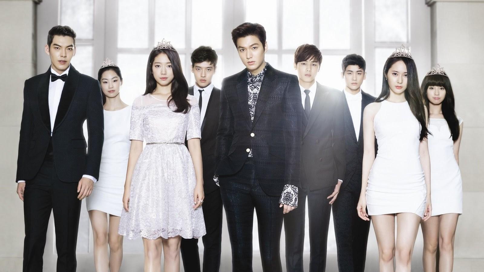 李敏鎬(中)主演的《繼承者們》當年雖紅遍亞洲,但在韓國剛開播時的收視只排名第二。(翻攝自SBS)