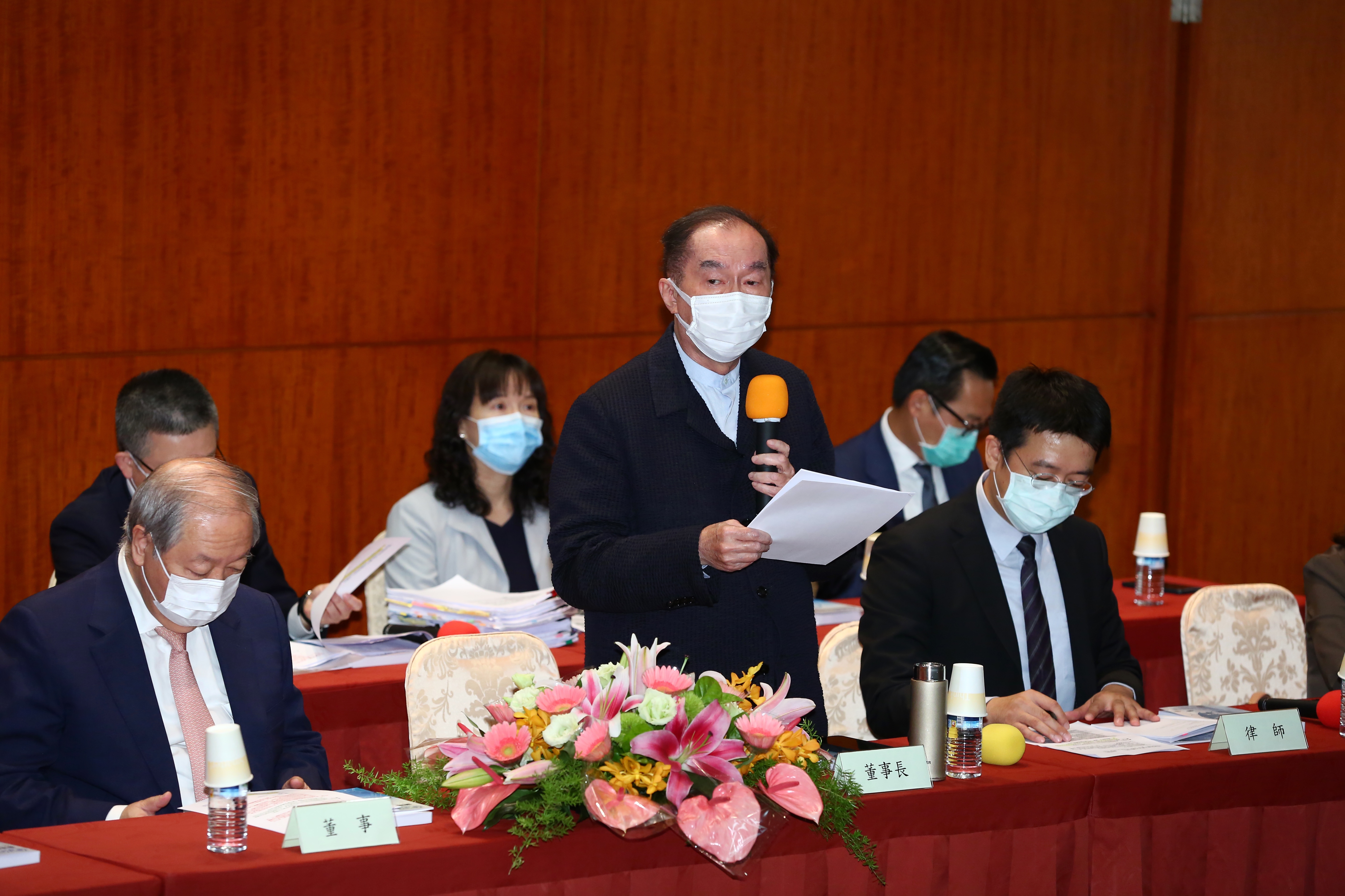 廣達董事長林百里認為，後疫情的成長都在筆電。