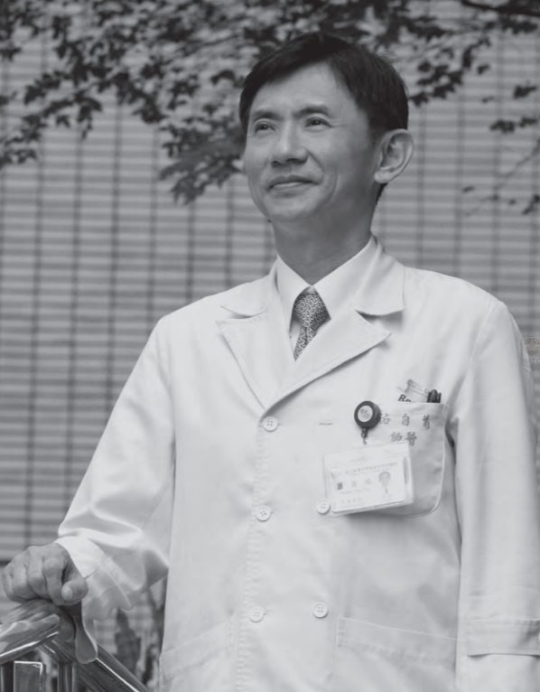 台大醫師蕭自佑傳出將被提名為監委。（翻攝台大出版中心）