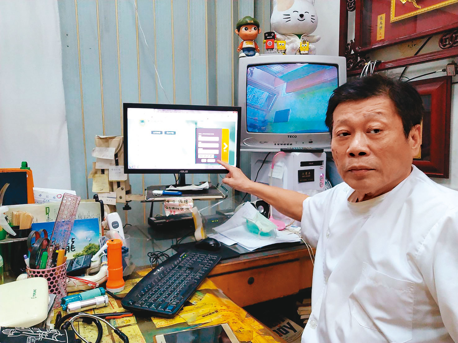 名法醫高大成（圖）透露，祁穎思曾逼死者家屬讓他撤銷通報紀錄。