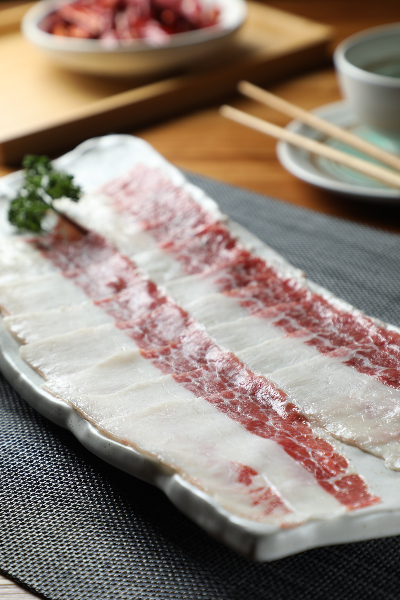 「本地黃牛胸」涮肉的口感脆甜。（380元 ／份）