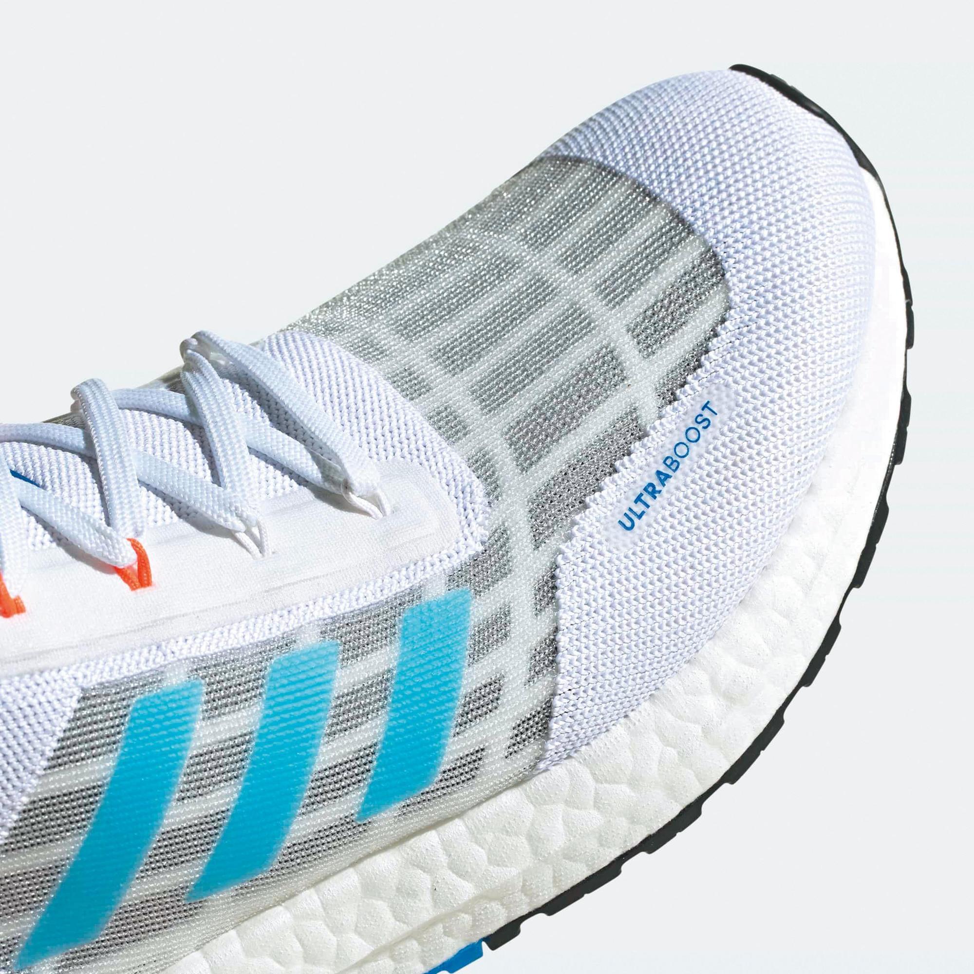 ULTRABOOST S.RDY運動鞋 NT$5,990。（adidas提供）