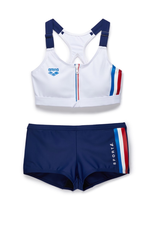 女裝Bra Top白藍運動型泳裝NT$3,280。（agnès b. Taiwan提供）