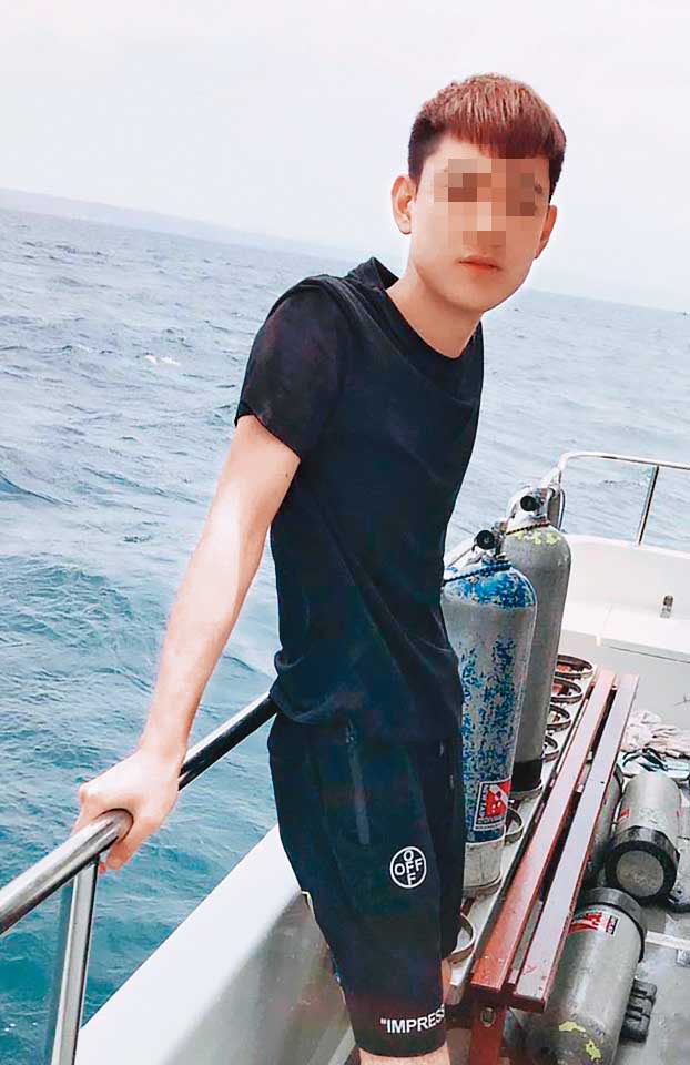 綽號「金主」的凶嫌是19名被告之一，目前逍遙法外。這起殺人案仍躺在地檢署，至今快1年未結案。（翻攝臉書）