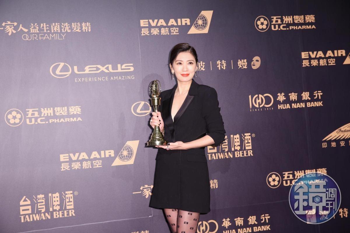 賈靜雯與修杰楷婚後生下女兒咘咘，並帶她上陸綜《媽媽是超人》，母女倆人氣飆升，賈靜雯更在去年於金鐘封后。（本刊資料照）