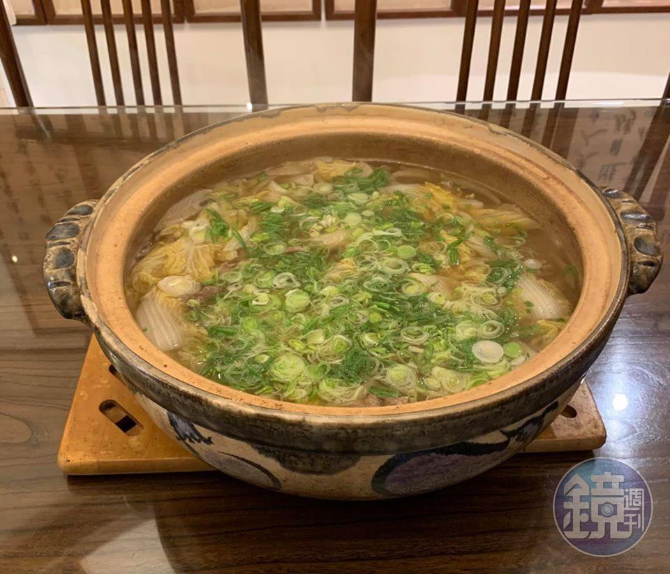 福版的牛肉羹，辛香帶酸，十分開胃，很適合夏天。