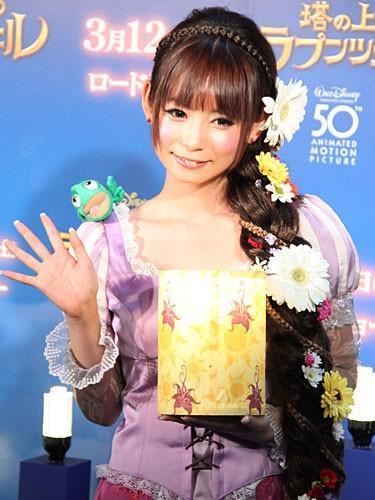 中川翔子是日版《長髮公主》的專屬配音，得知迪士尼將開園難掩激動。（翻攝日本體育報）