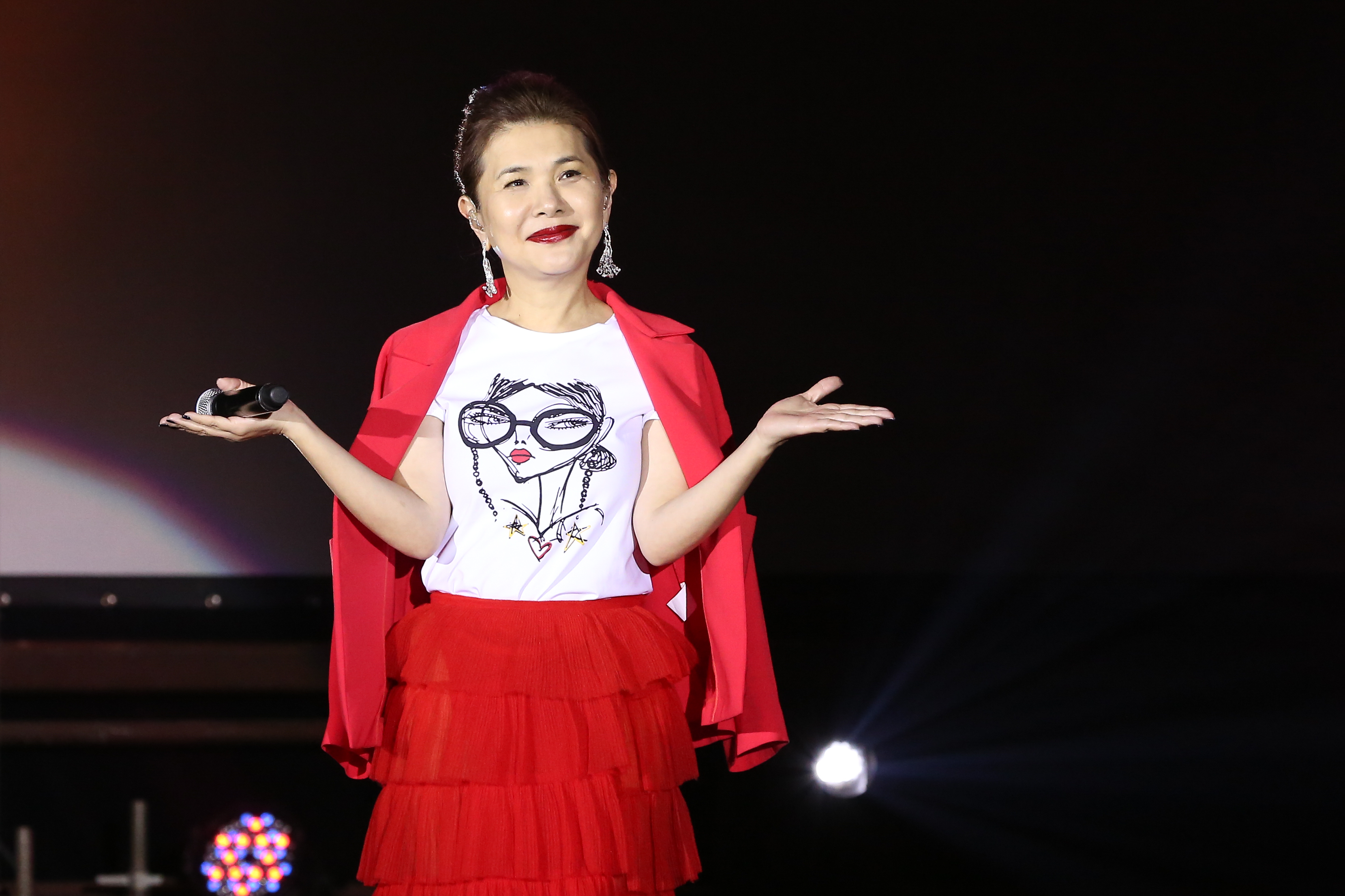 張清芳與富豪老公宋學仁15年婚姻告終。