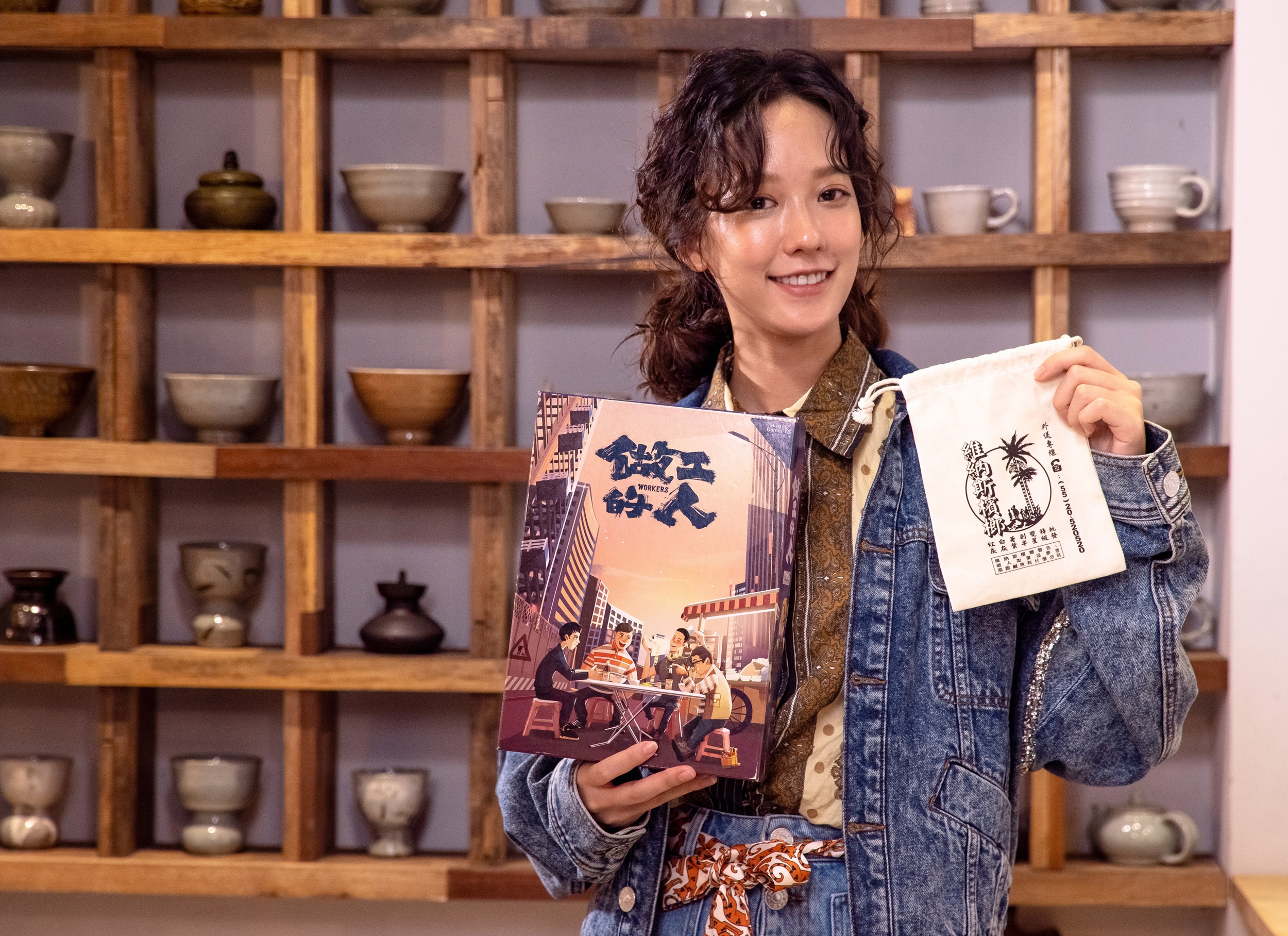 遊戲團隊創造出了6種不同結局，依照玩家的「情義」「福氣」以及最後的存款數字，將結算出悲喜不一的平行結局。（迷走工作坊提供）